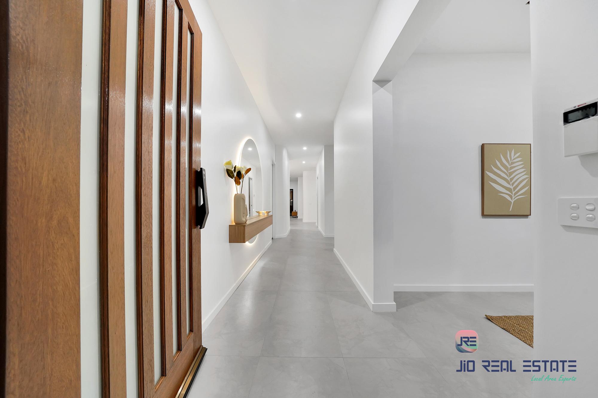 15 Esmeralda Avenue, Tarneit VIC