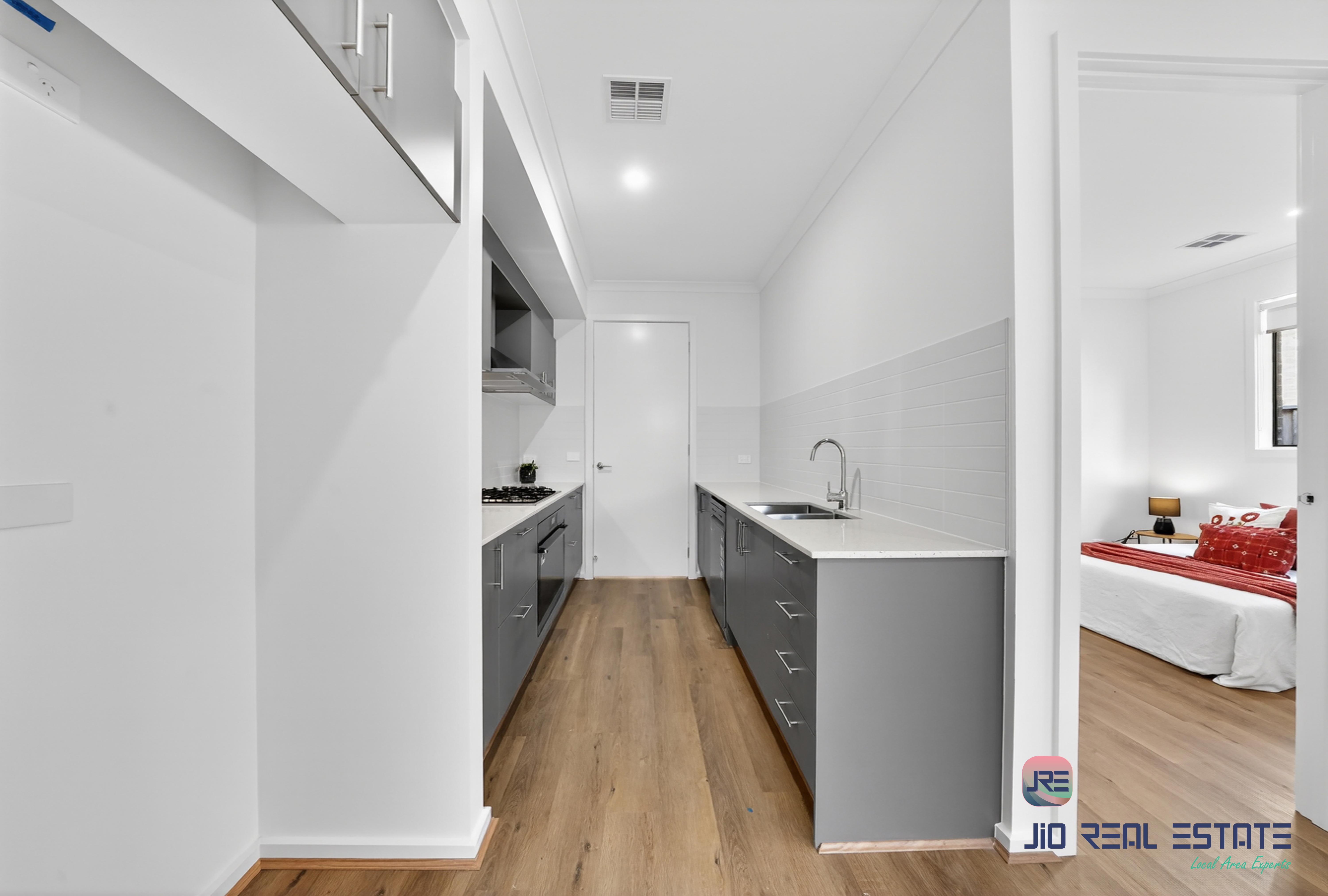 25 Sunnybank Road, Fraser Rise VIC