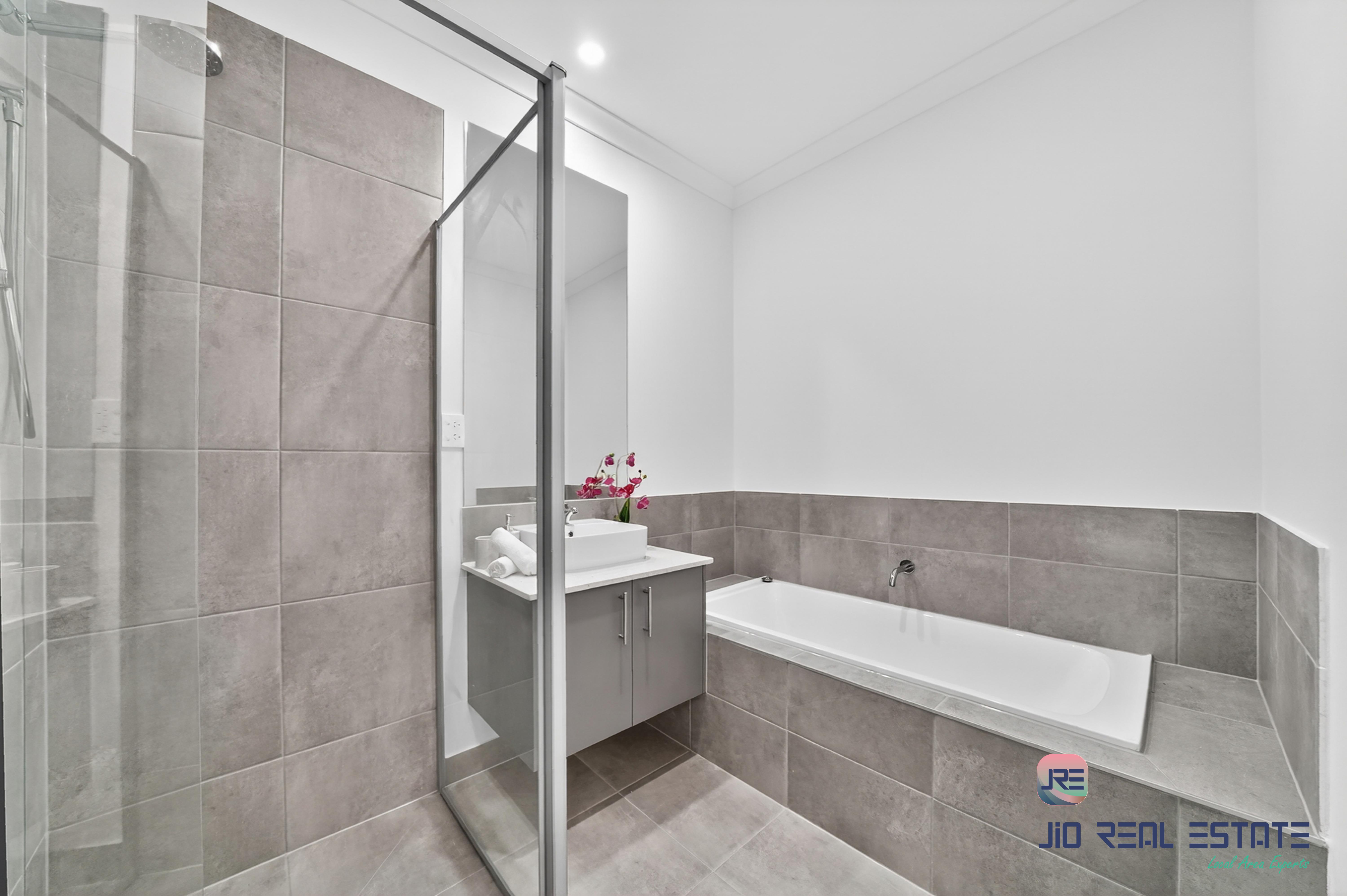 25 Sunnybank Road, Fraser Rise VIC