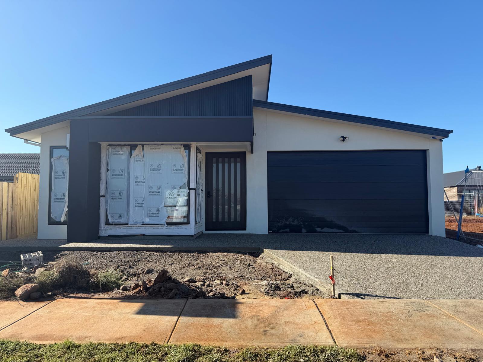 41 Parklea Way, Thornhill Park VIC