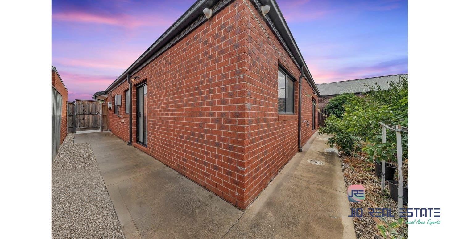 21 Maya Avenue, Thornhill Park VIC