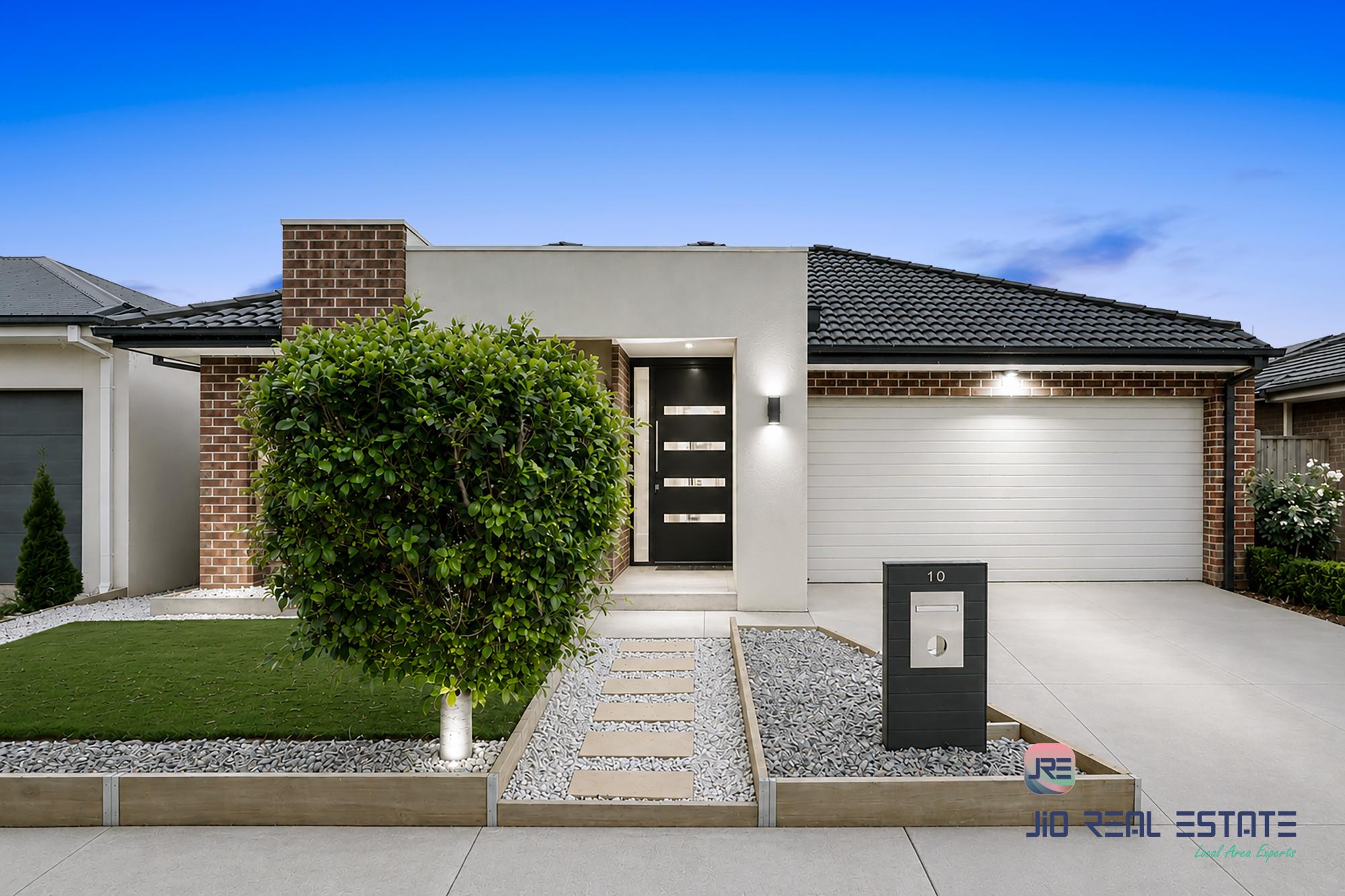 10 Fergus Street, Thornhill Park VIC
