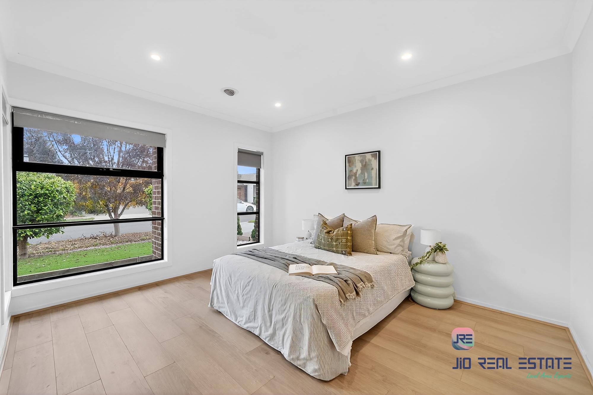 10 Fergus Street, Thornhill Park VIC