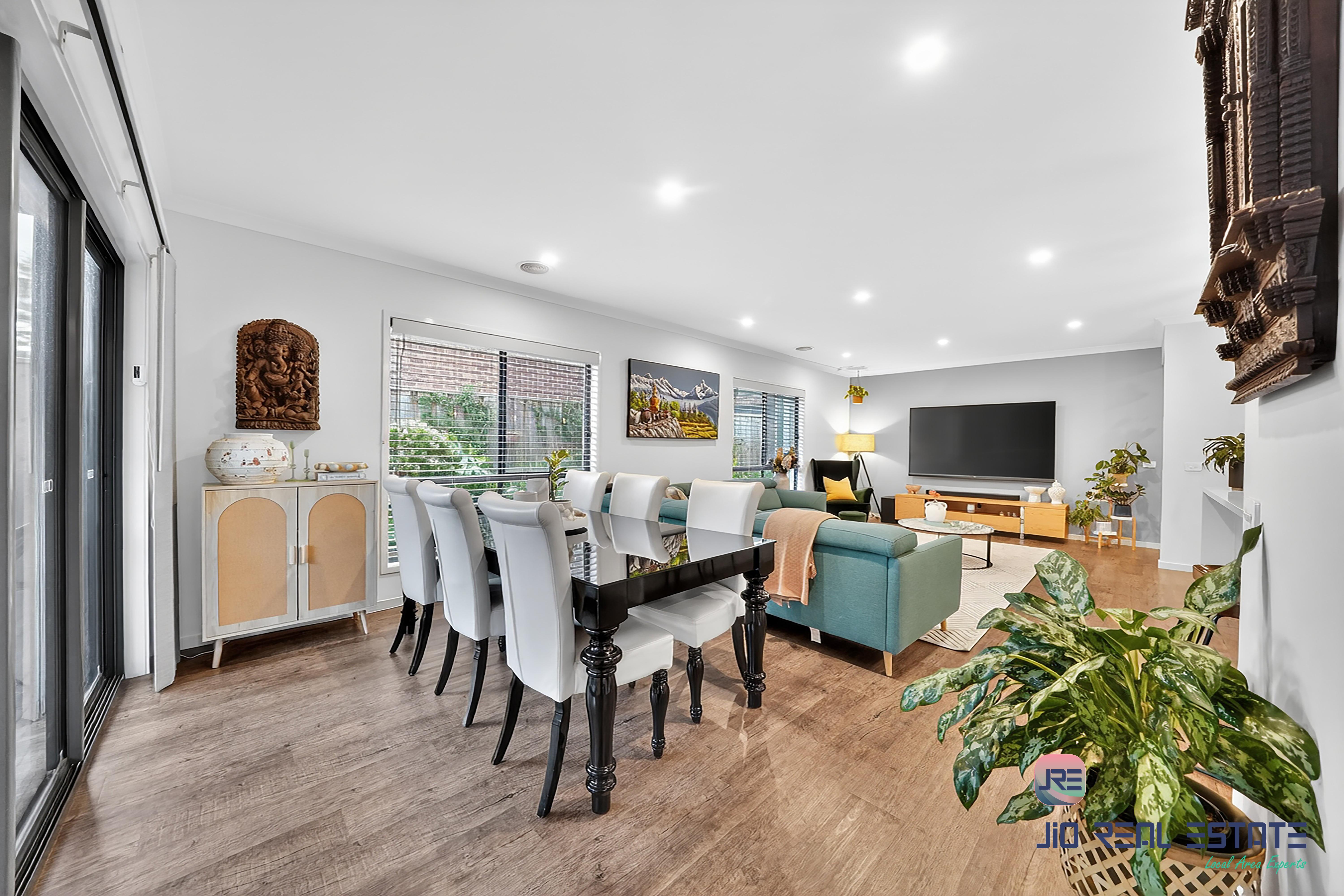 30 Fulham Crescent, Thornhill Park VIC