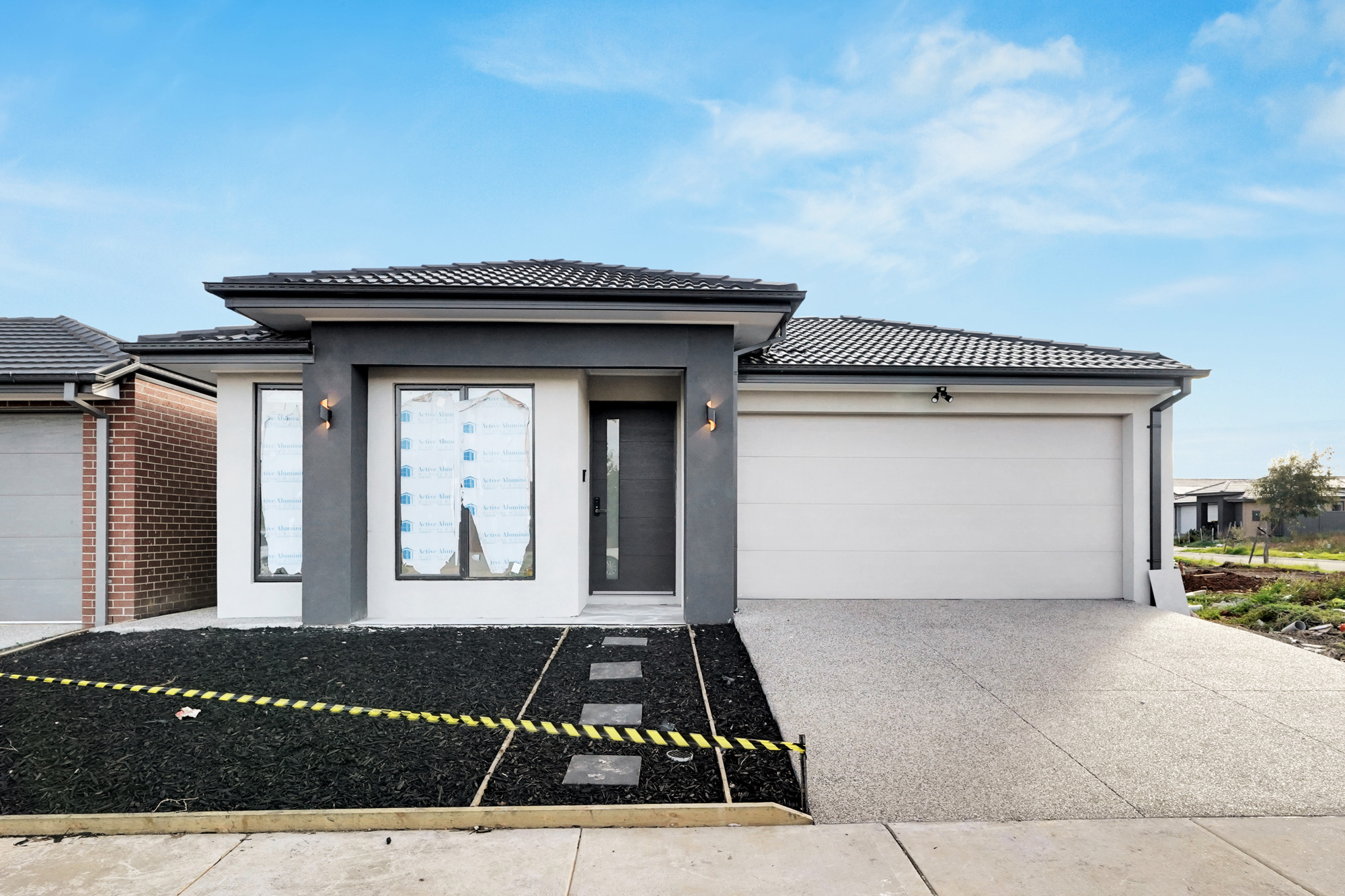 16 Ruff Way, Melton South VIC