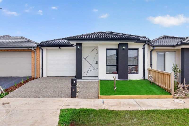 61 Maradona Boulevard, Deanside VIC