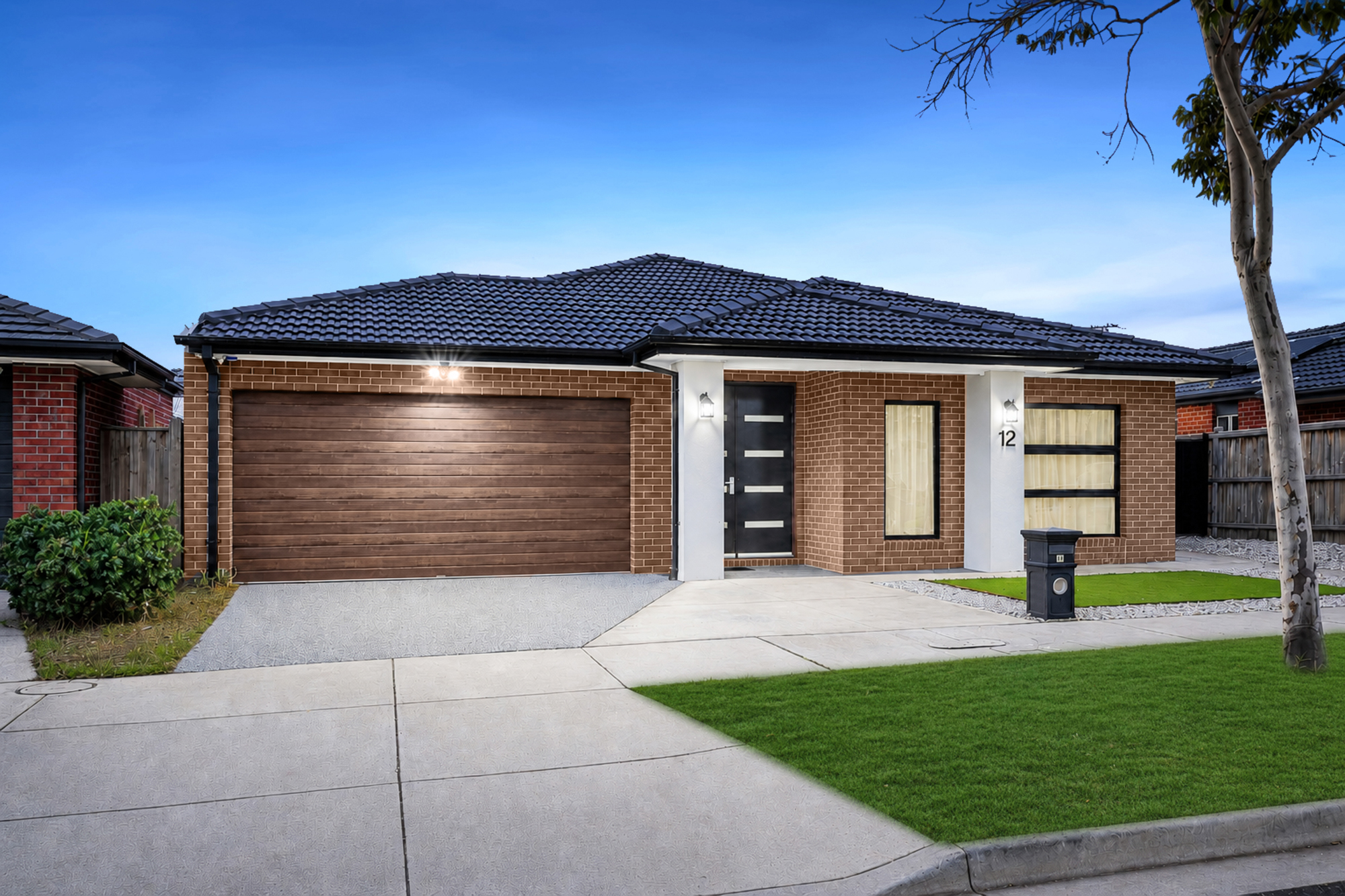 12 Welshie Street, Thornhill Park VIC