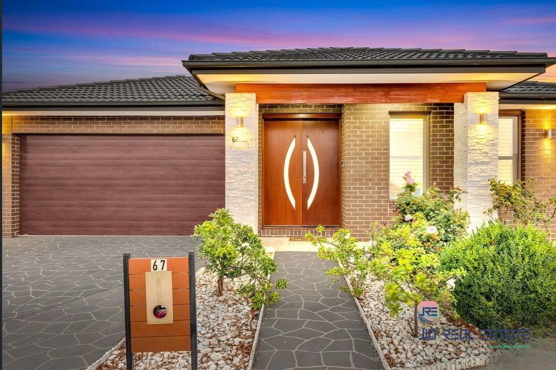 67 Diamond Parade, Cobblebank VIC