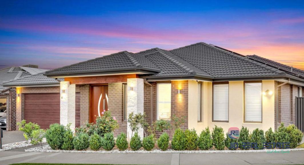 67 Diamond Parade, Cobblebank VIC