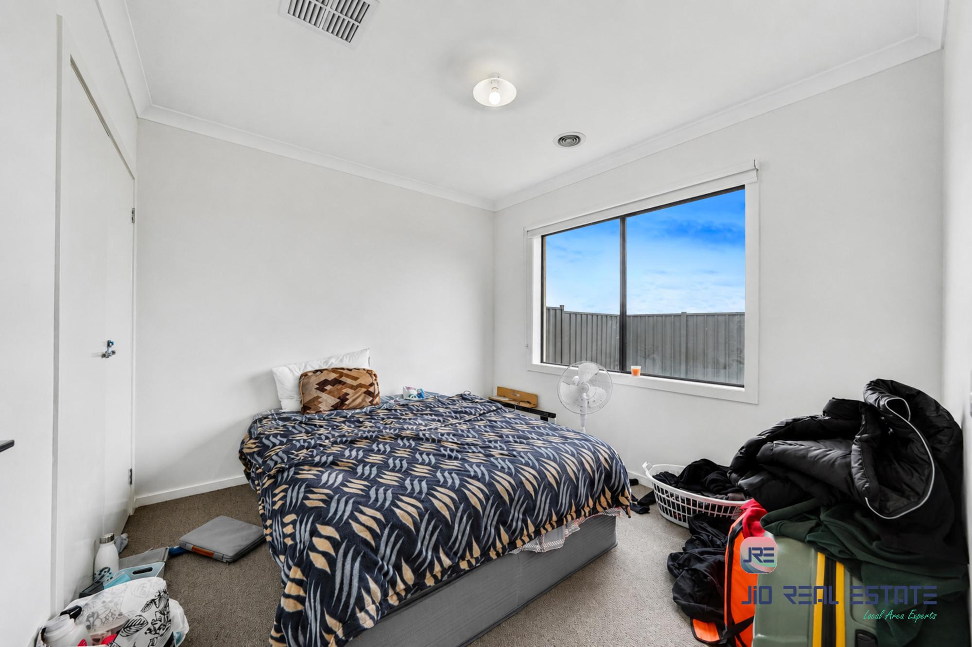 84 Pintail drive, Melton South VIC