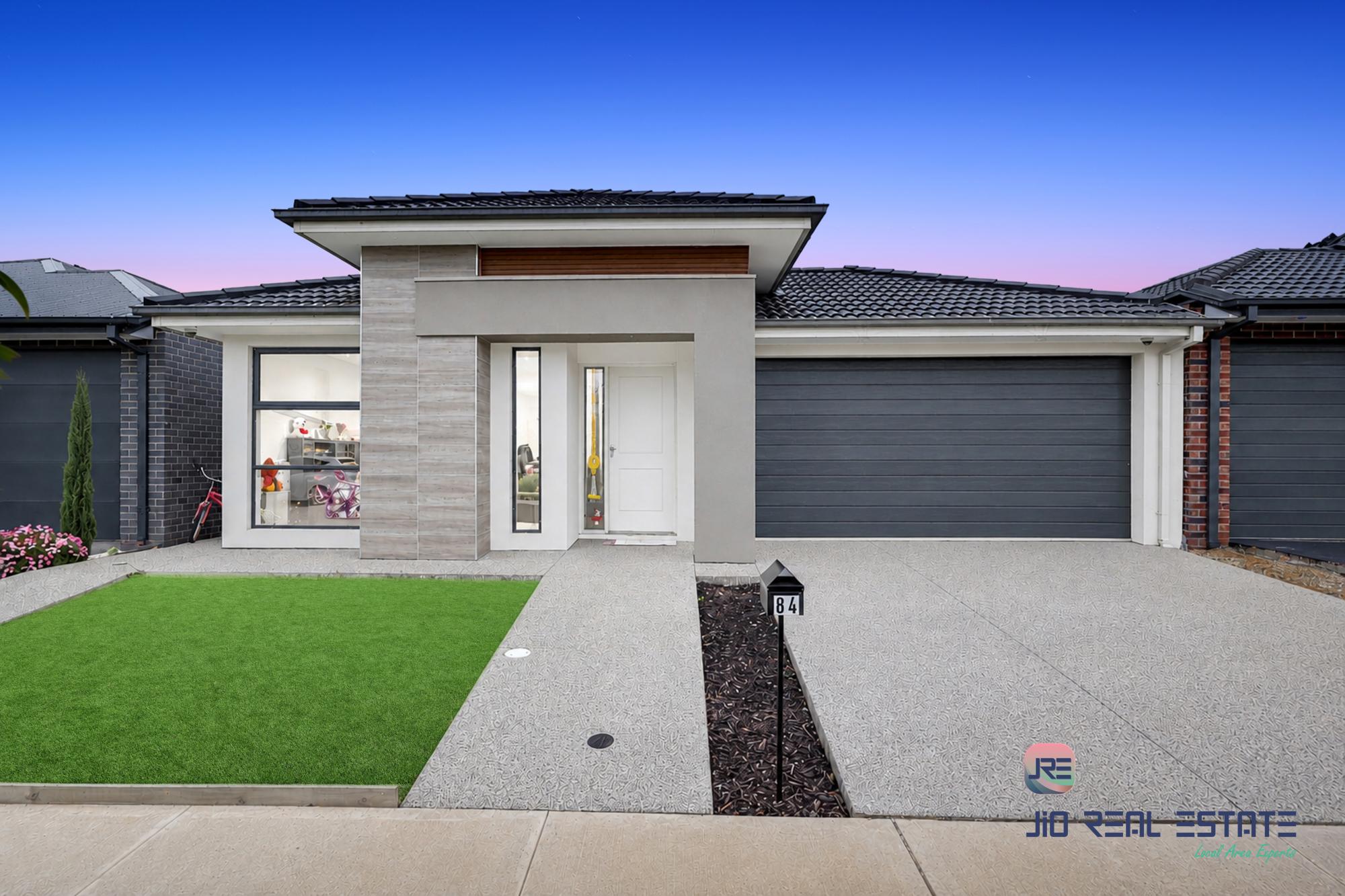 84 Pintail drive, Melton South VIC