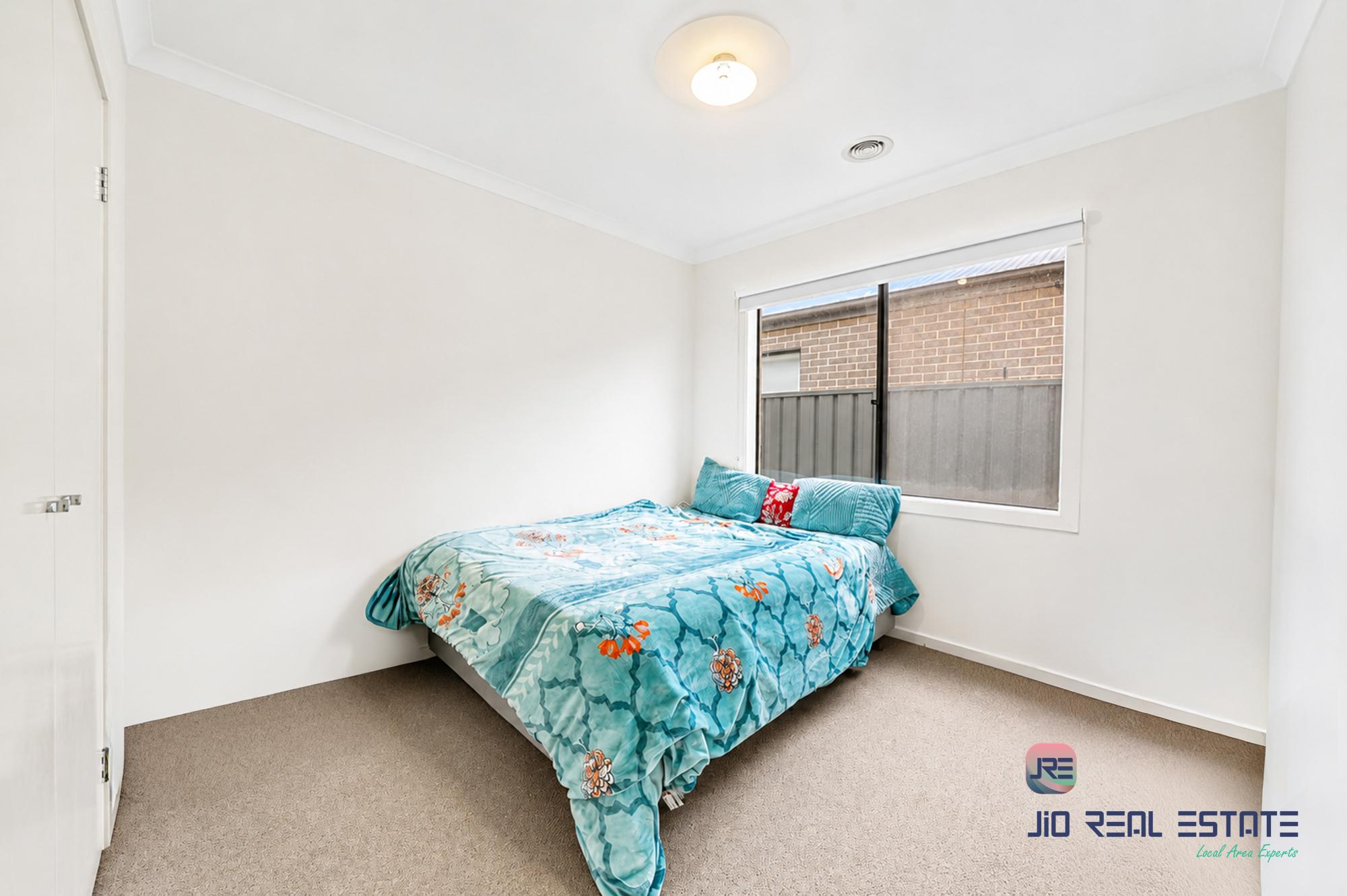 84 Pintail drive, Melton South VIC