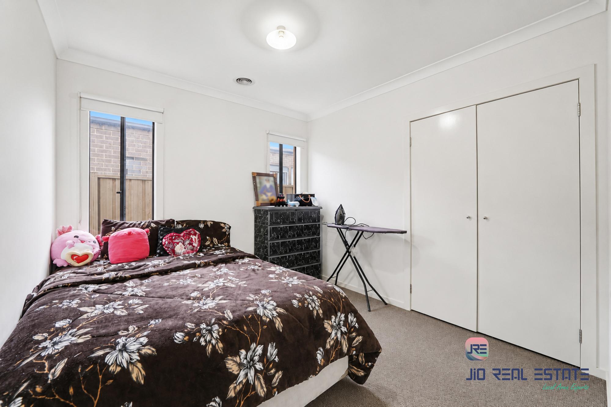 84 Pintail drive, Melton South VIC