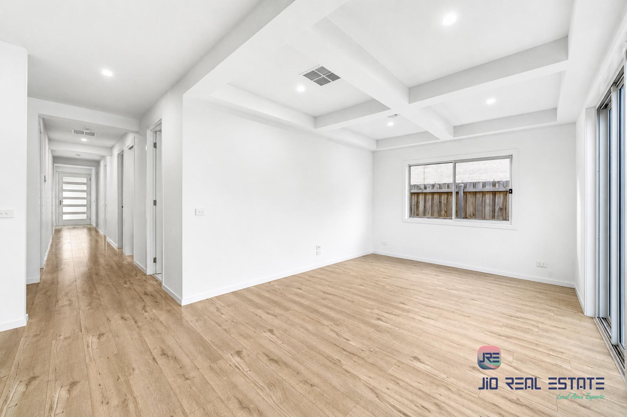 21 Morningside Drive, Thornhill Park VIC