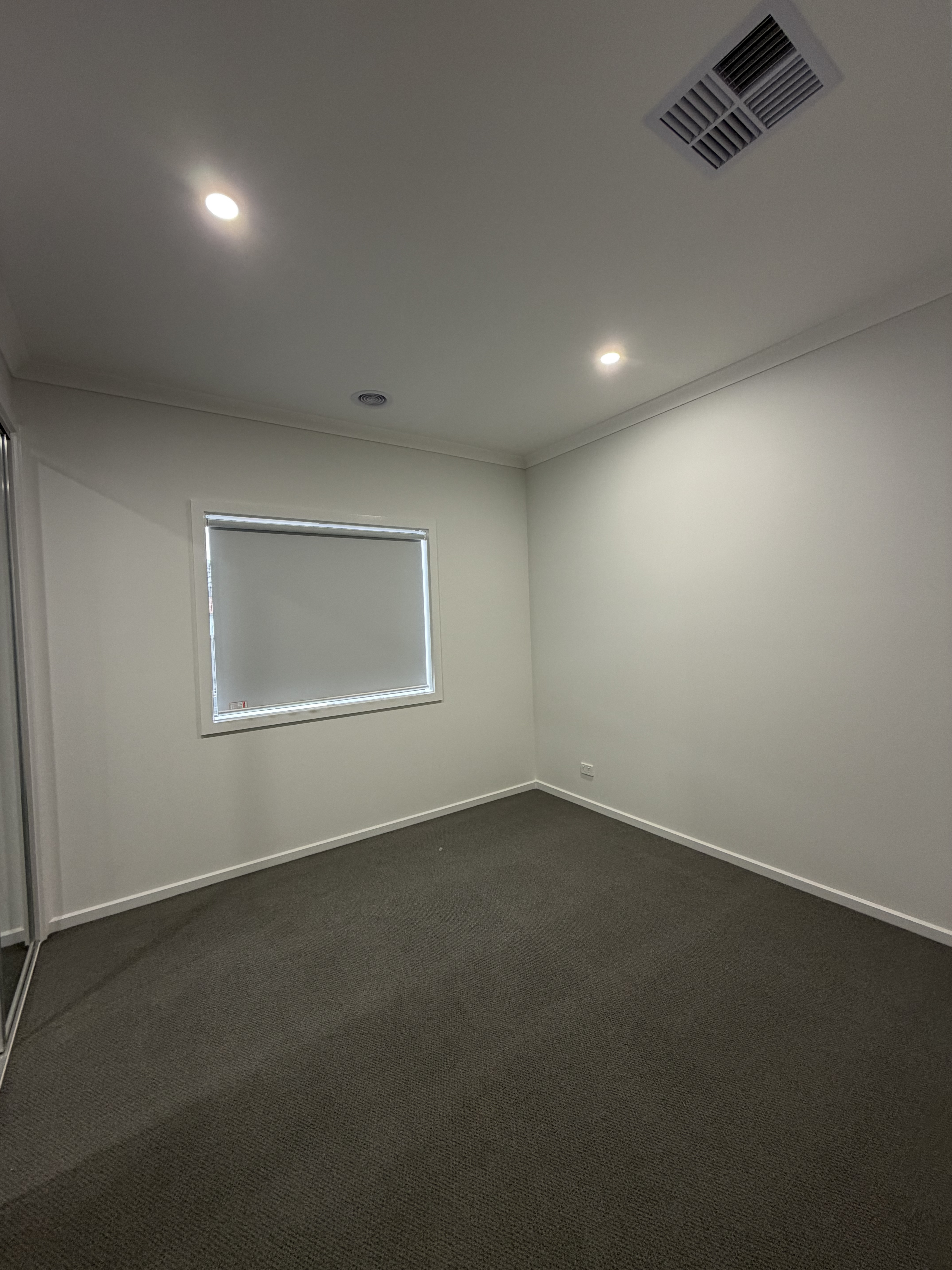 11 Pintail Drive, Melton South VIC
