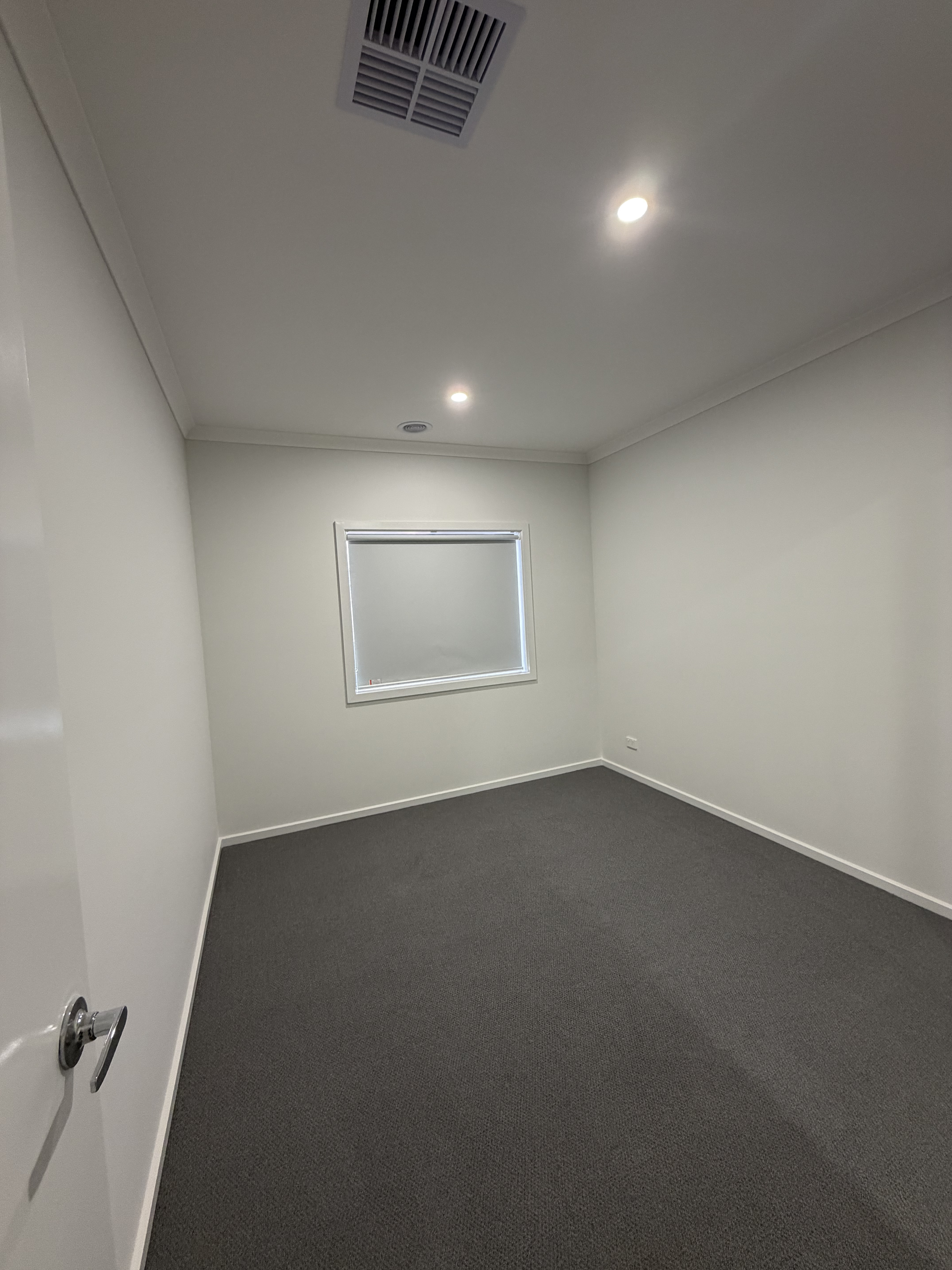 11 Pintail Drive, Melton South VIC