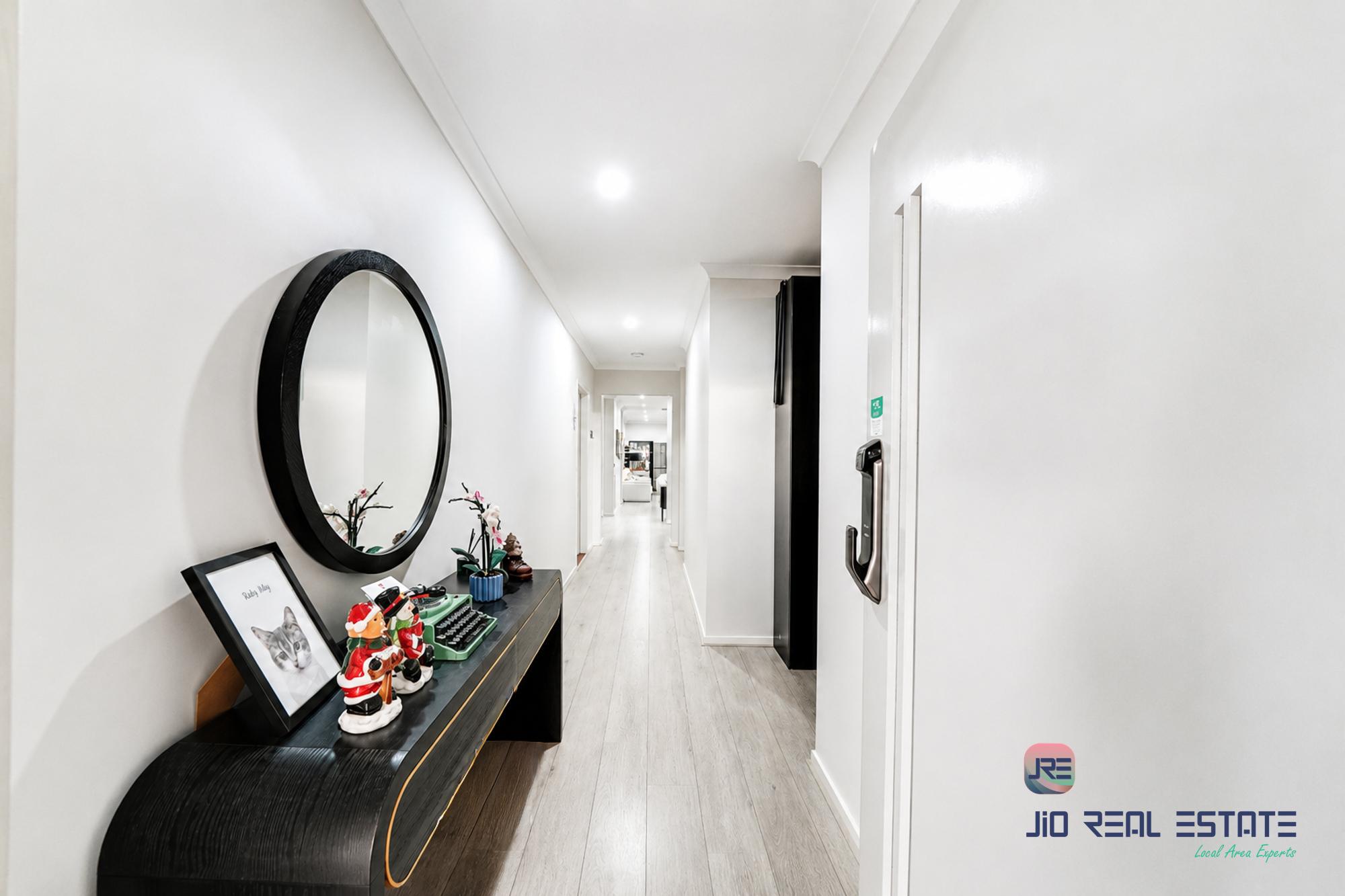 10 Ness Street, Thornhill Park VIC