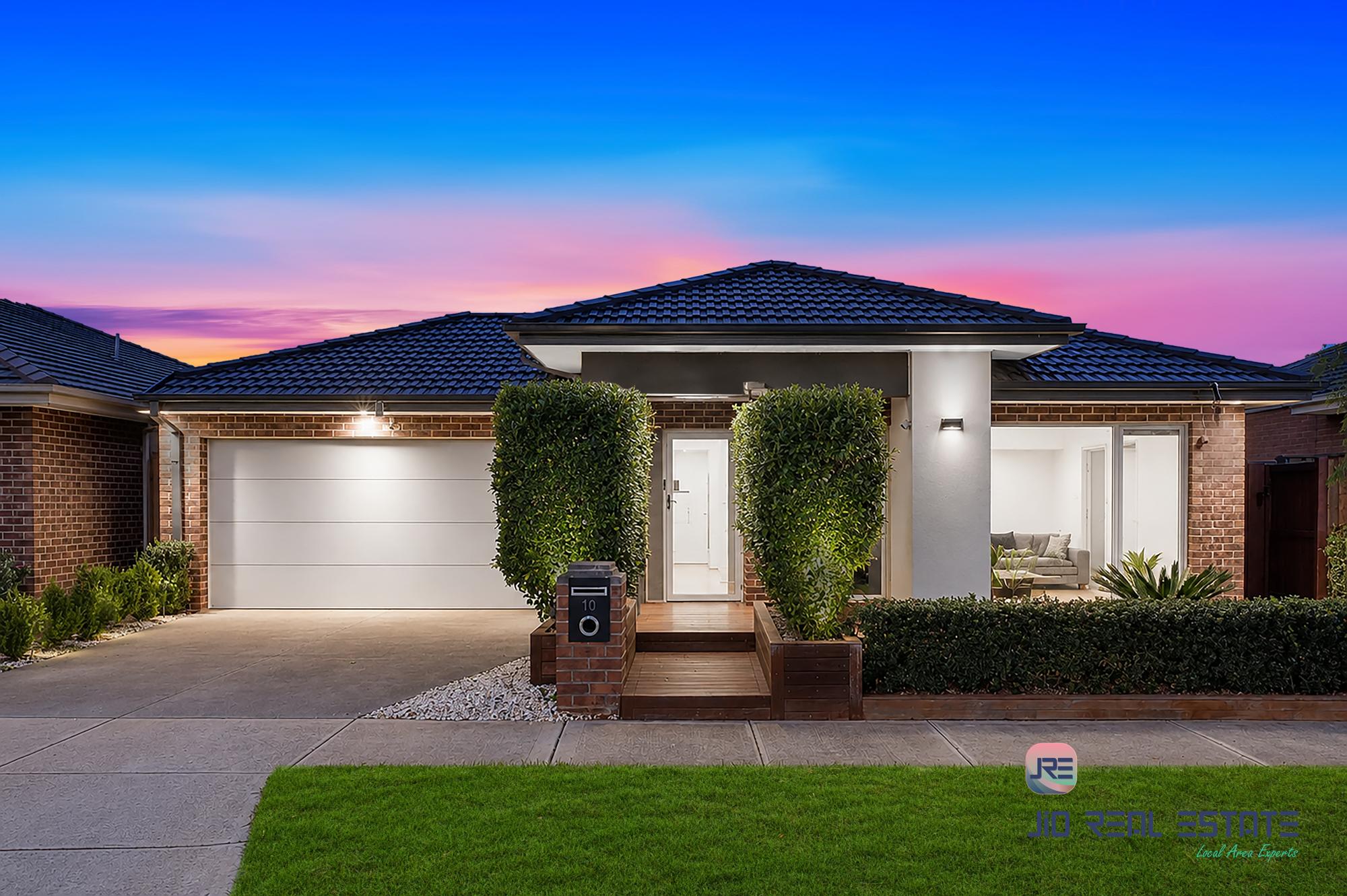 10 Ness Street, Thornhill Park VIC