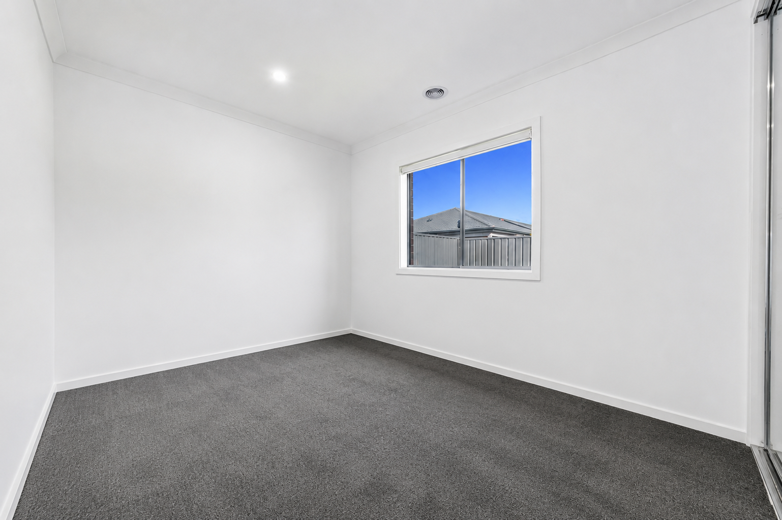 150 Atherstone Boulevard, Strathtulloh VIC