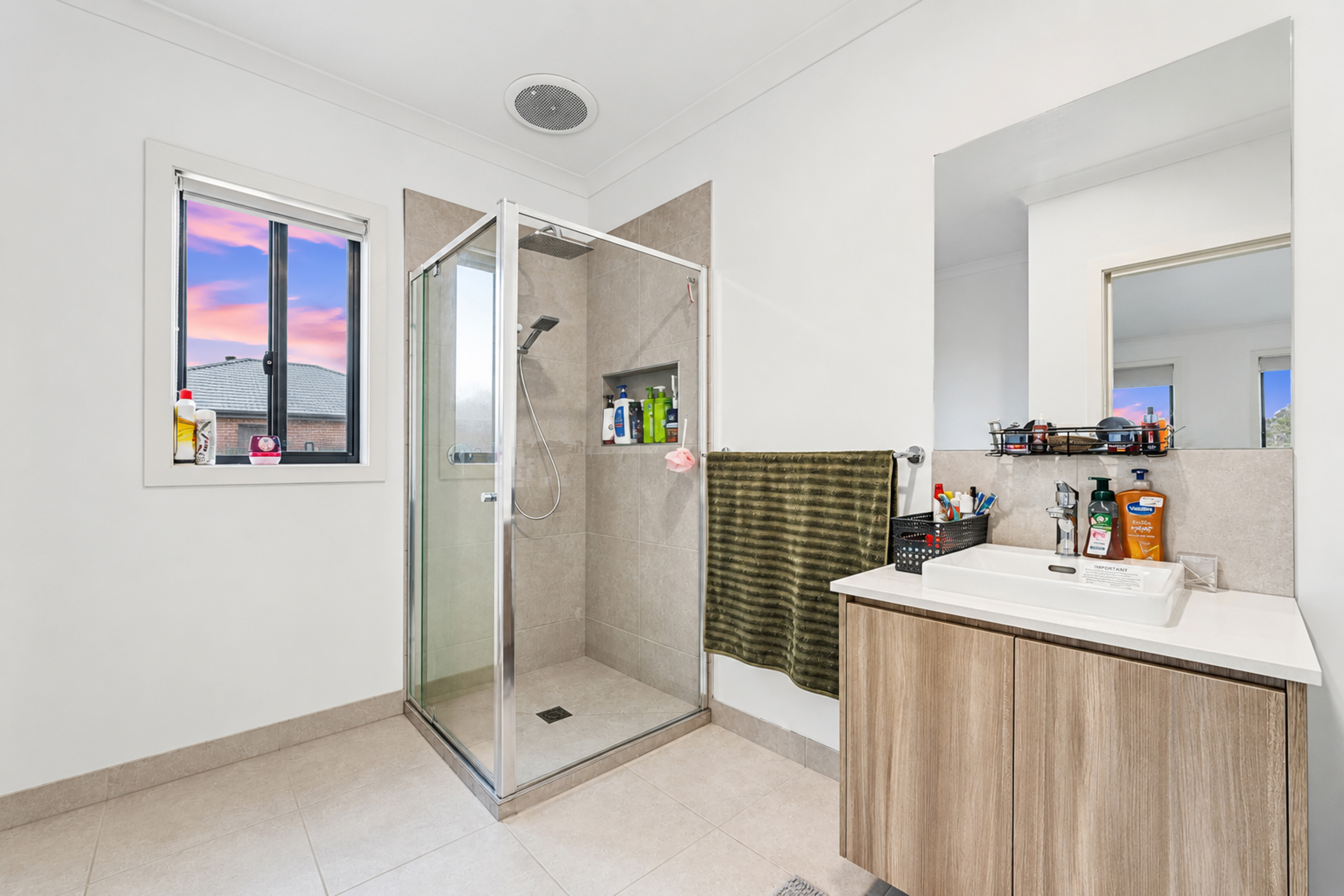 148 Atherstone Boulevard, Strathtulloh VIC