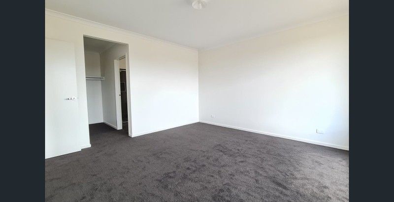 608 Hume Drive, Fraser Rise VIC