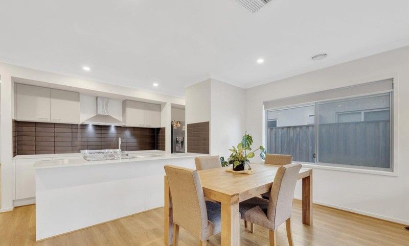 608 Hume Drive, Fraser Rise VIC