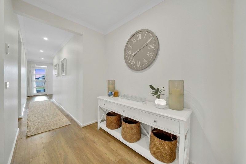 22 Linburn Street, Thornhill Park VIC