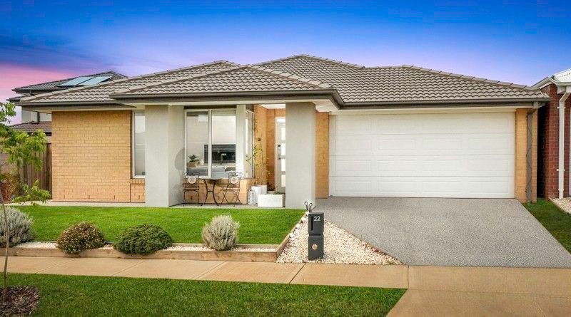 22 Linburn Street, Thornhill Park VIC
