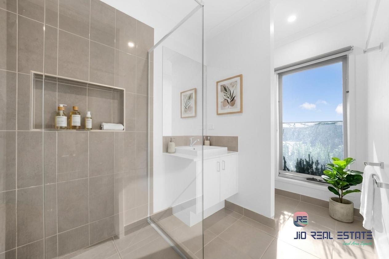 27 Precinct Road, Charlemont VIC
