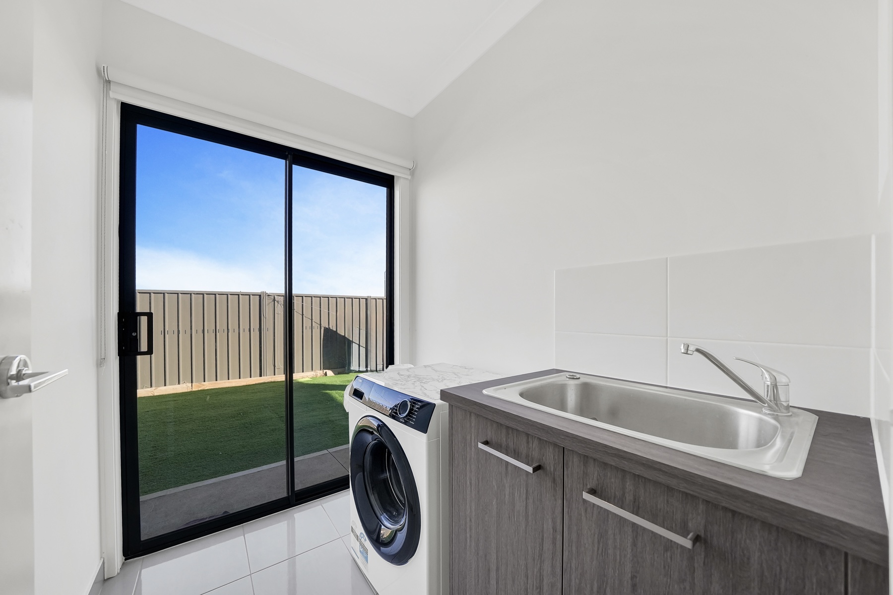 84 Pintail drive, Melton South VIC