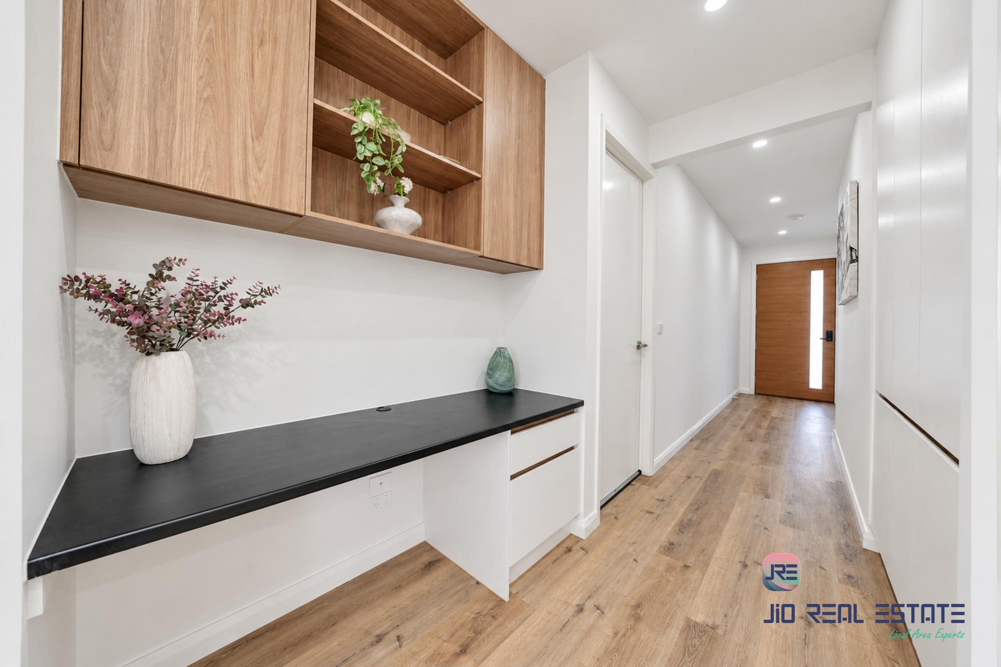 8 Coachwood Road, Bonnie Brook VIC