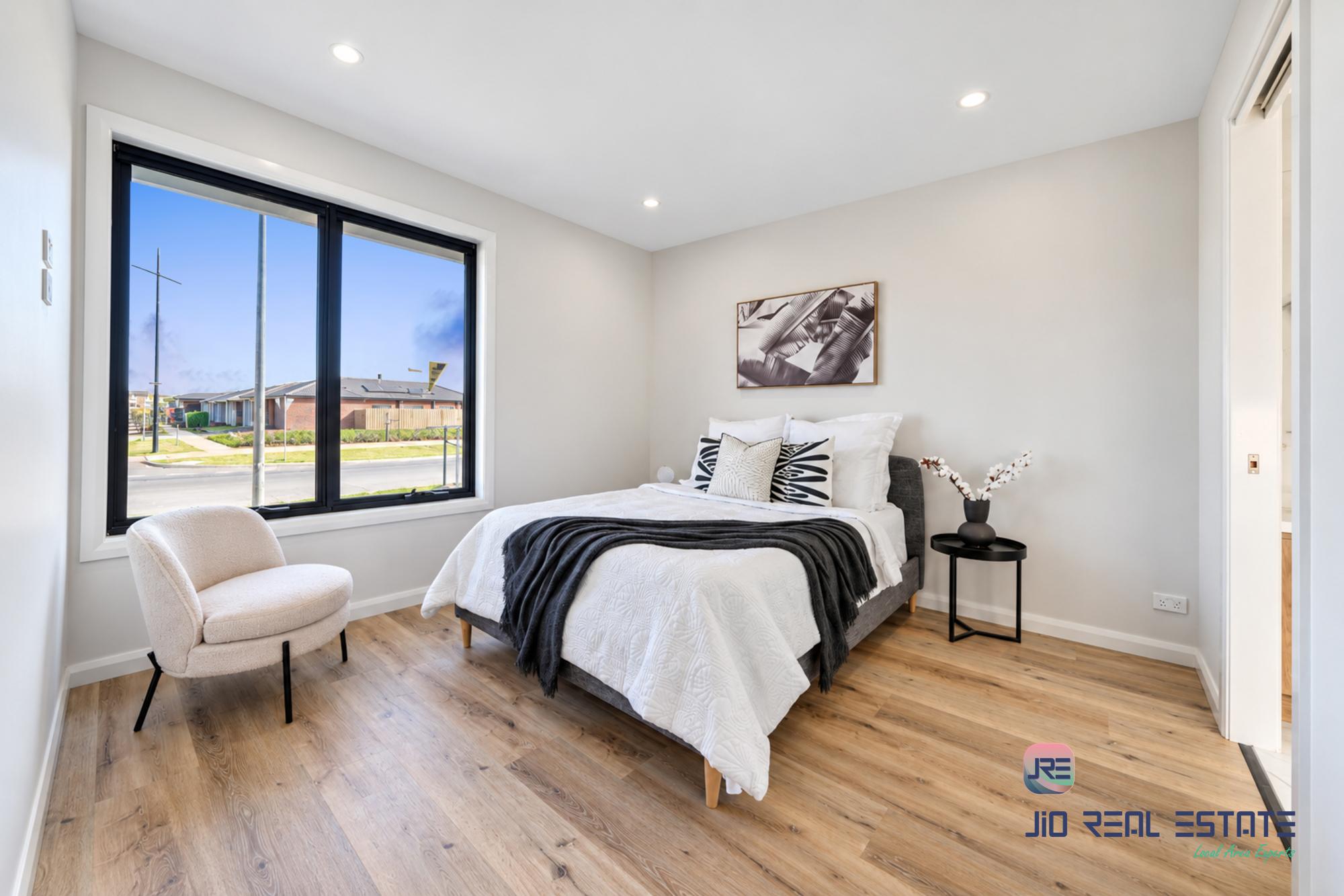 8 Coachwood Road, Bonnie Brook VIC