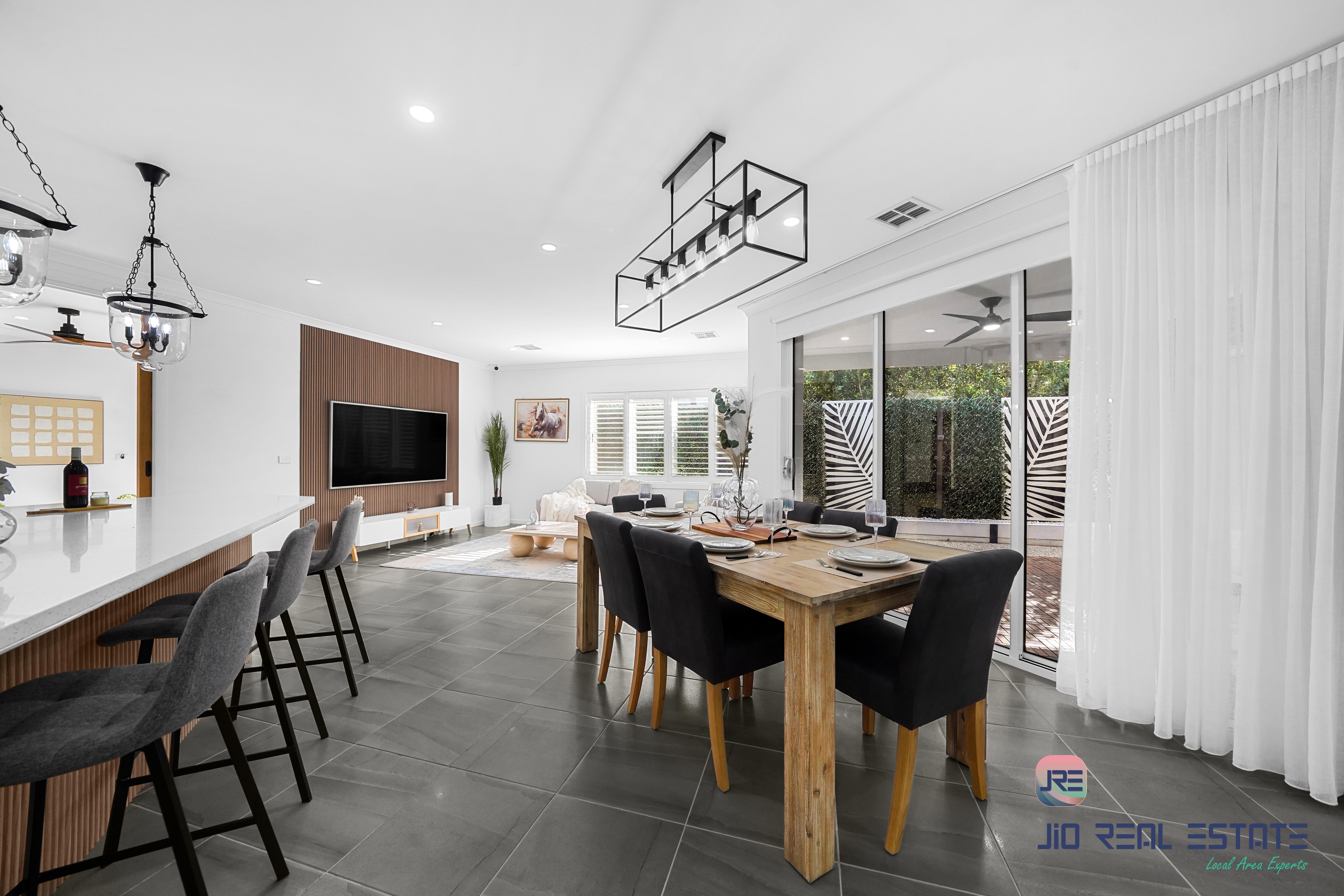 21 Mccubbin Drive, Mount Duneed VIC