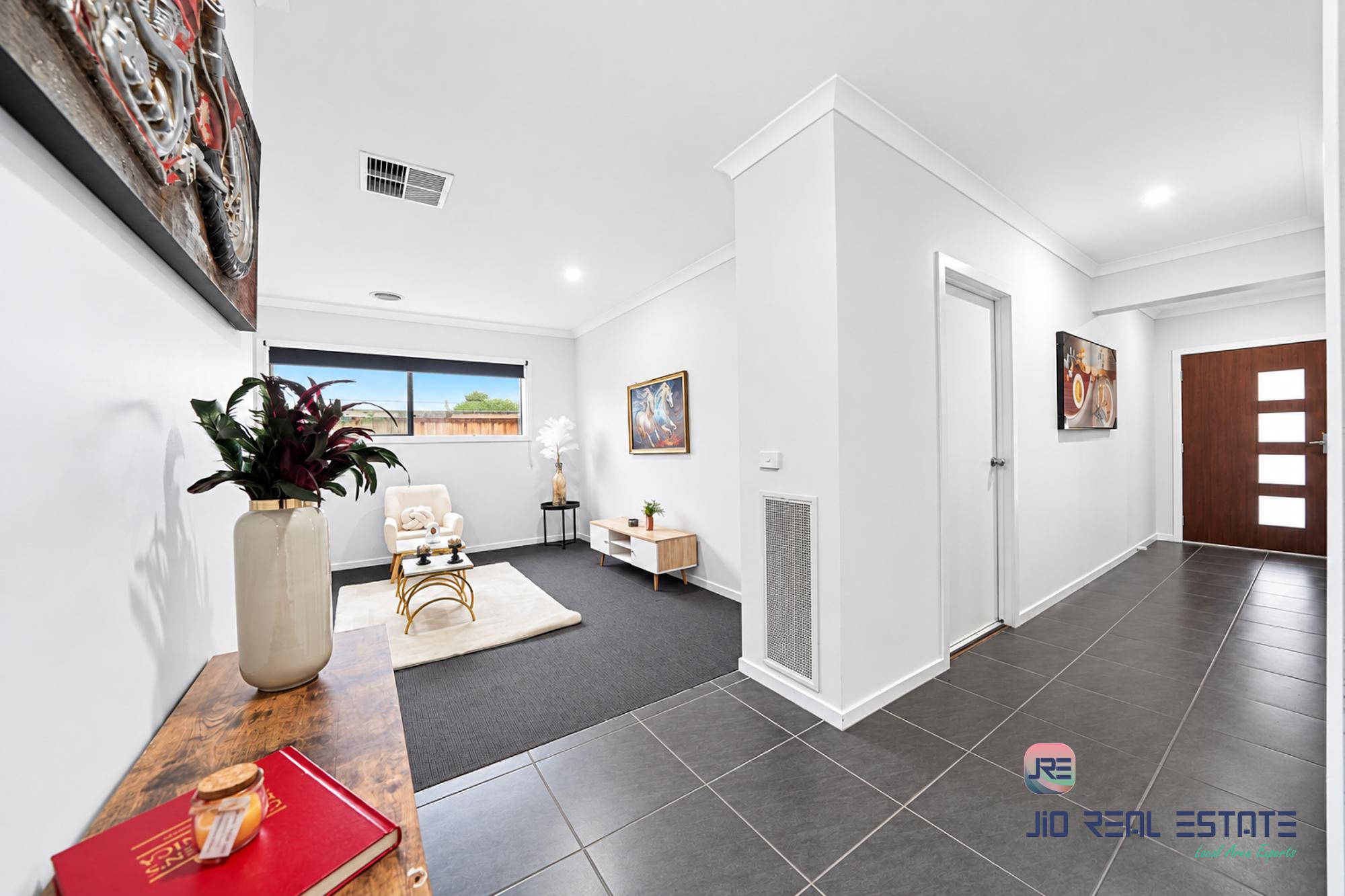 9 Petros Street, Fraser Rise VIC