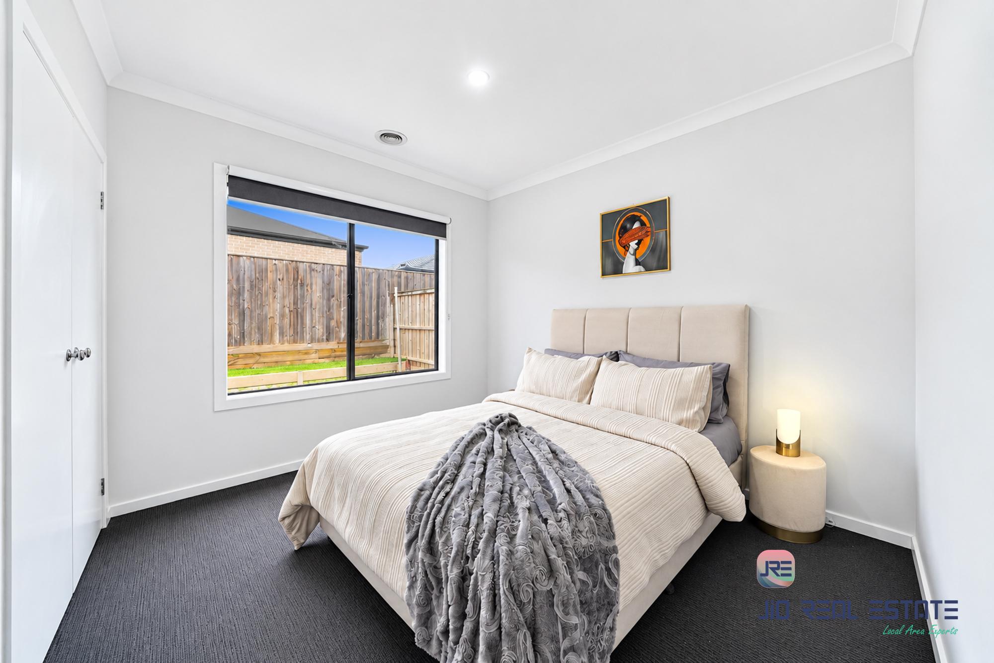 9 Petros Street, Fraser Rise VIC