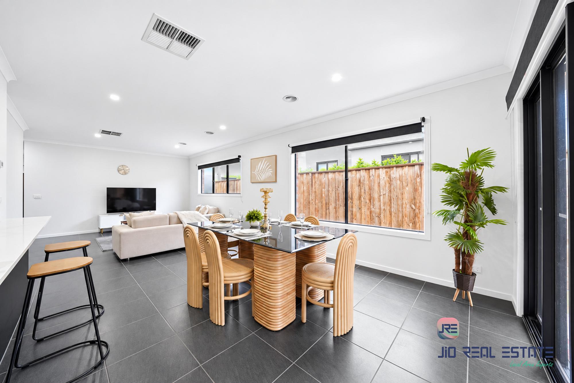 9 Petros Street, Fraser Rise VIC
