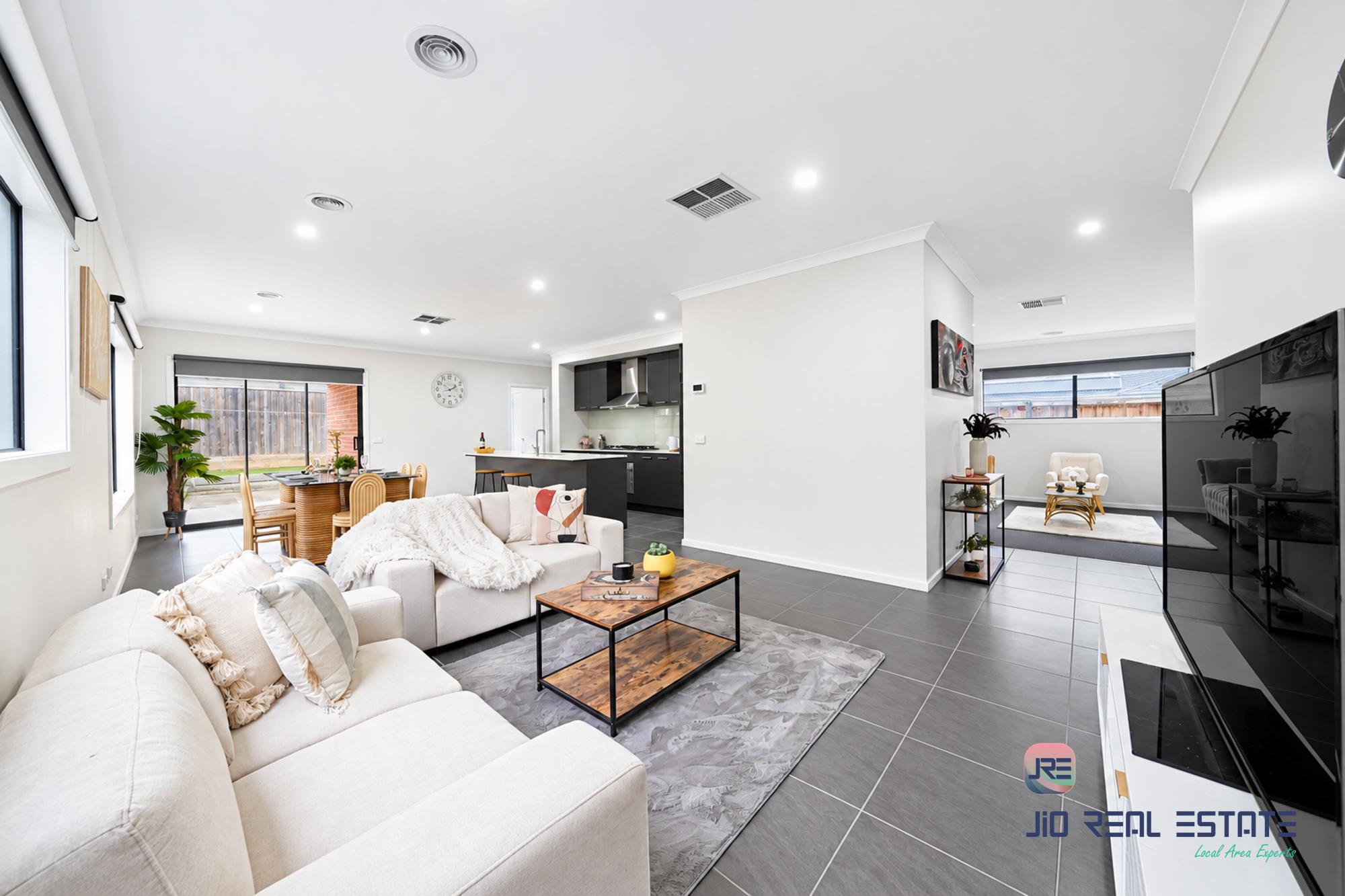 9 Petros Street, Fraser Rise VIC