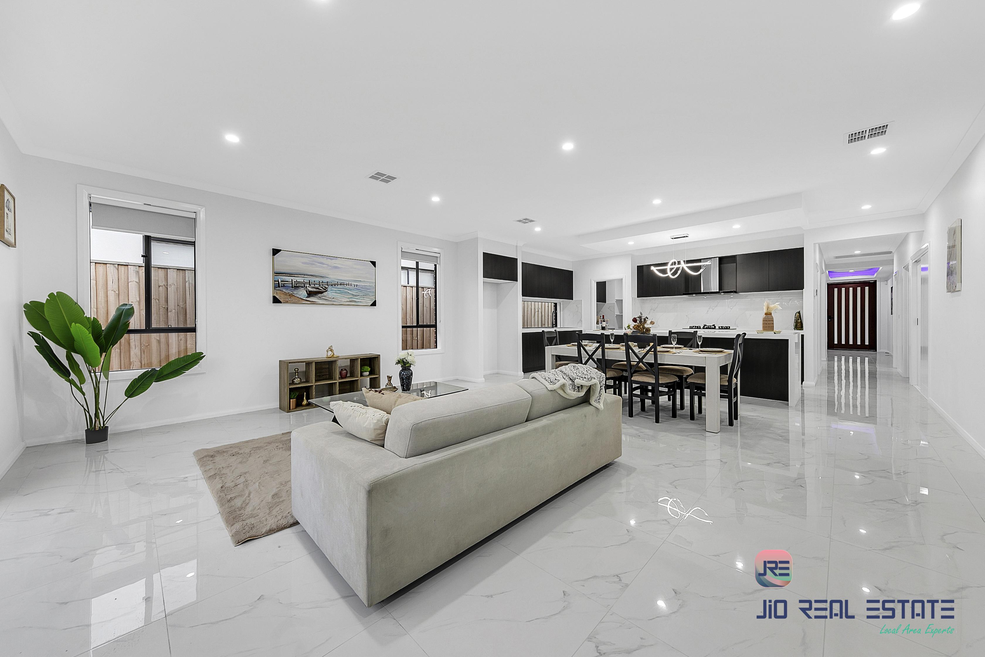 20 Dibiase Grove, Thornhill Park VIC