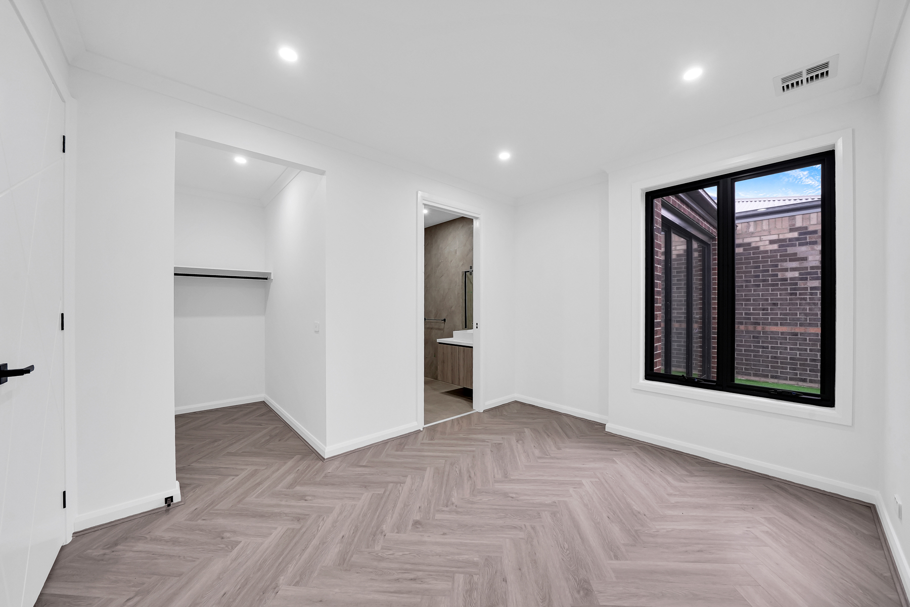 50 Ivory Street, Cobblebank VIC
