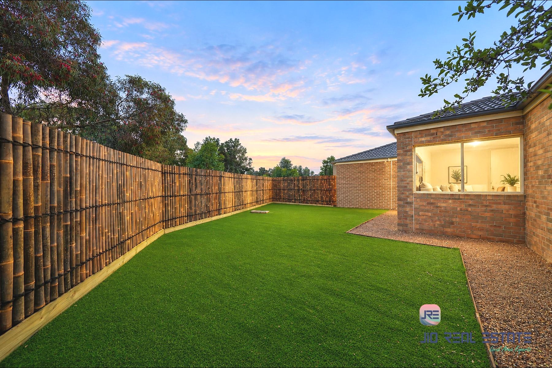 34 Lilyturf Drive, Tarneit VIC
