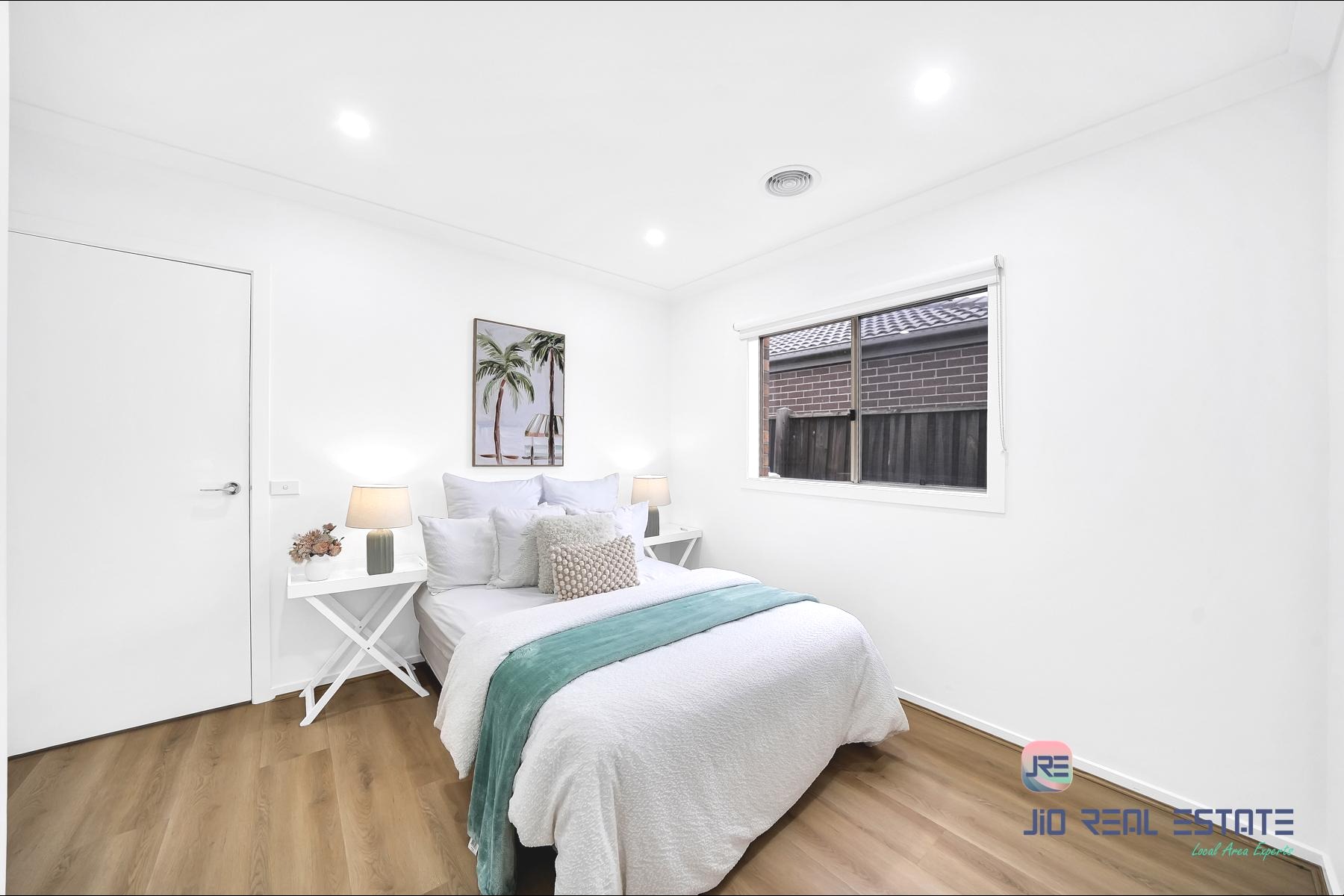 34 Lilyturf Drive, Tarneit VIC