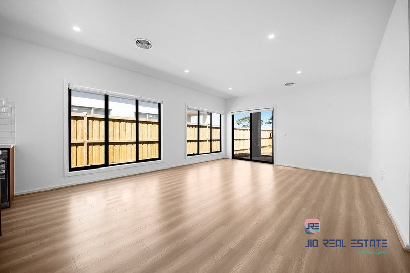 15 Nia Road, Tarneit VIC