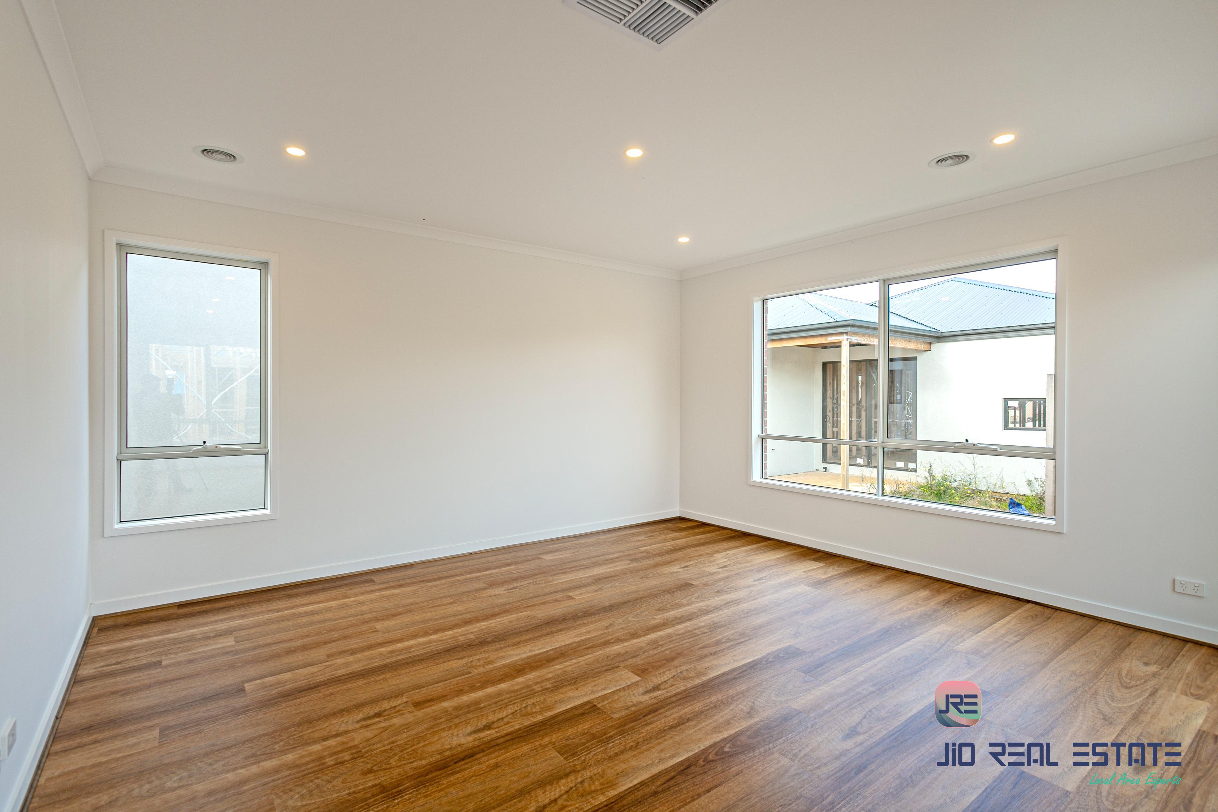 45 Hemsworth Rd, Weir Views VIC