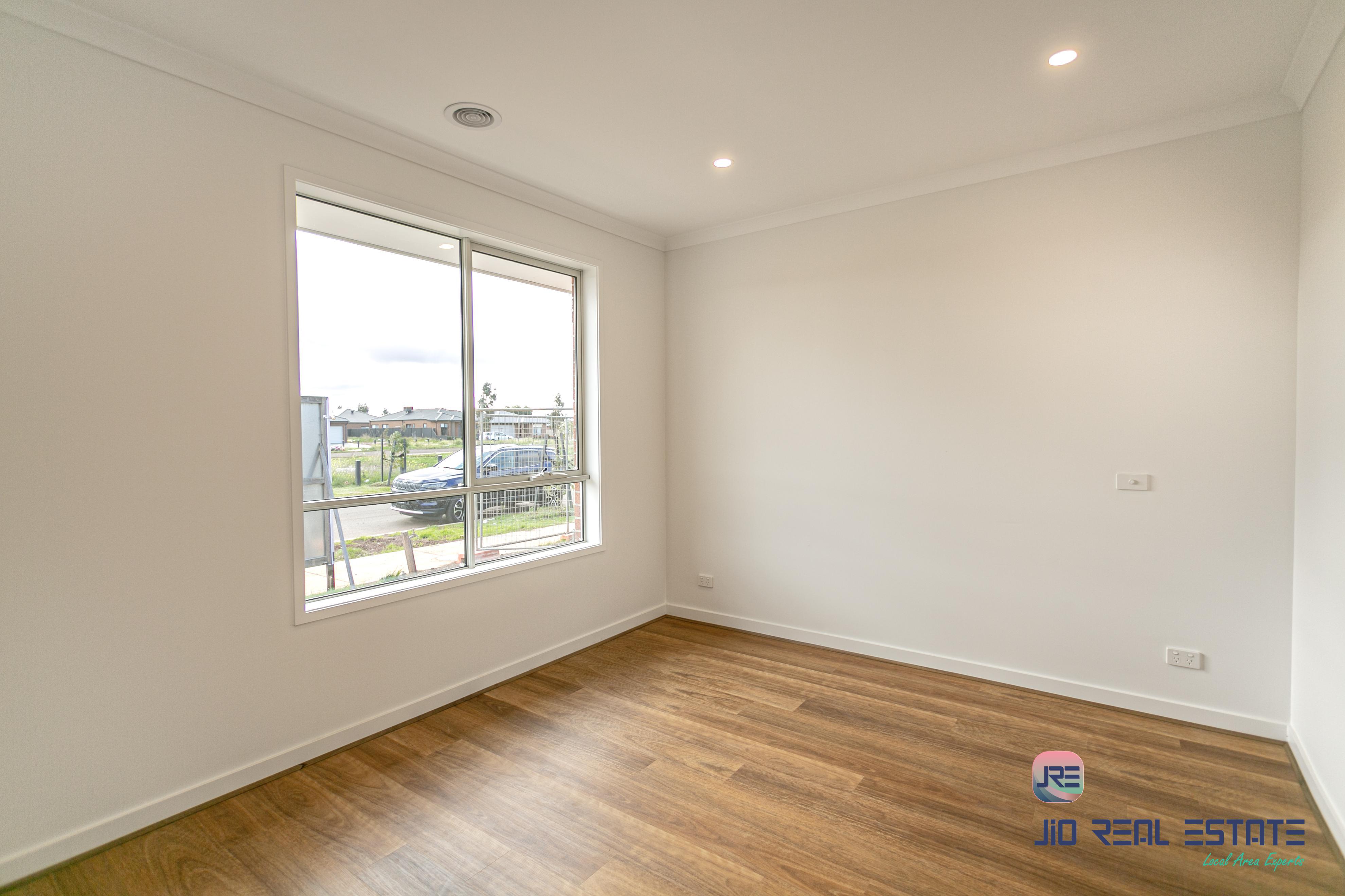 45 Hemsworth Rd, Weir Views VIC