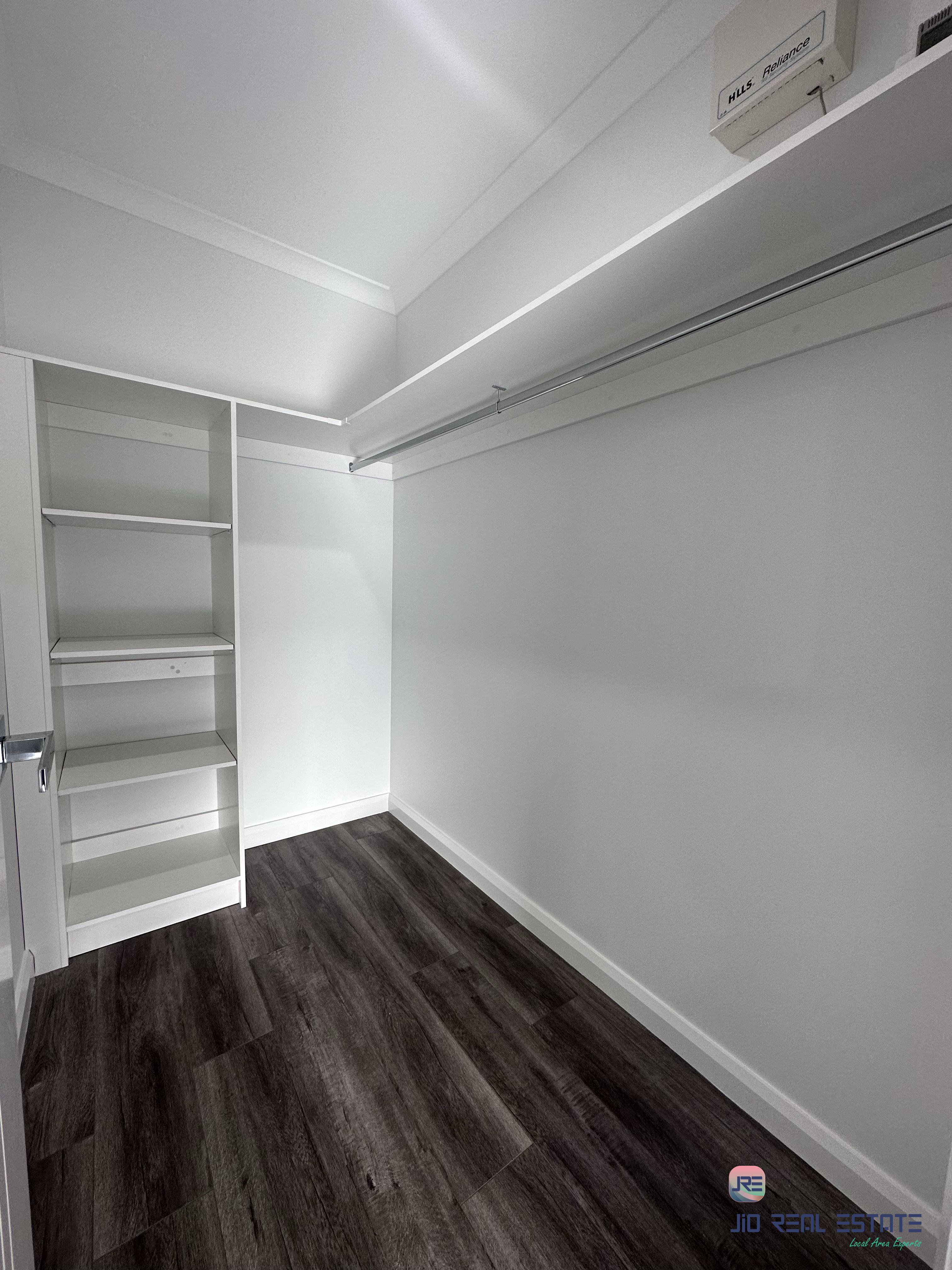 8 Dev Terrace, Rockbank VIC