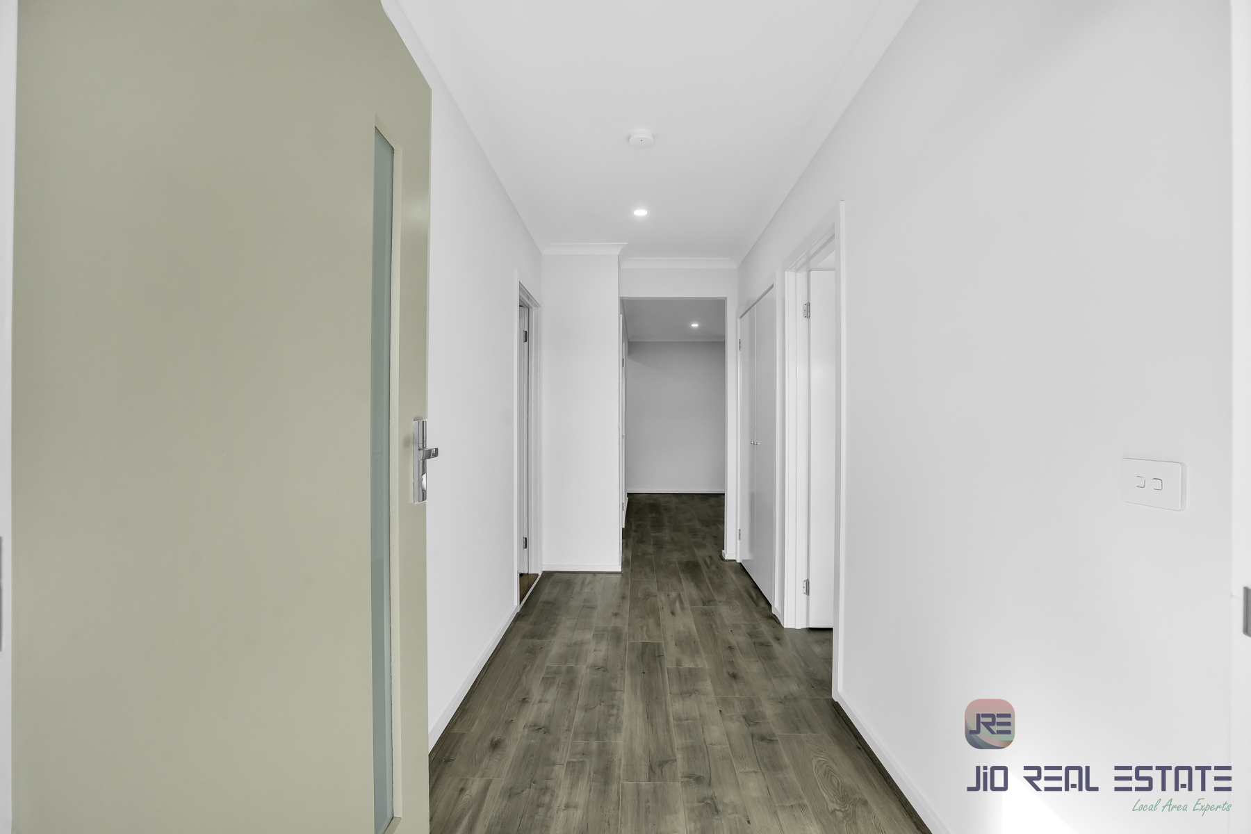 28 Houston Drive, Thornhill Park VIC