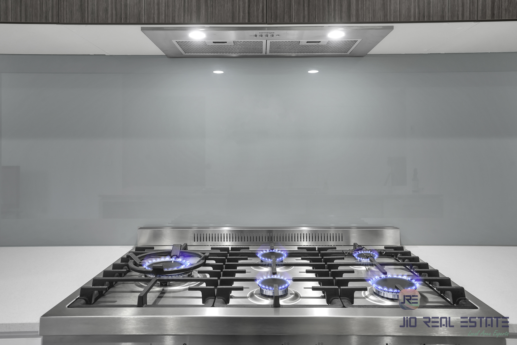 28 Houston Drive, Thornhill Park VIC