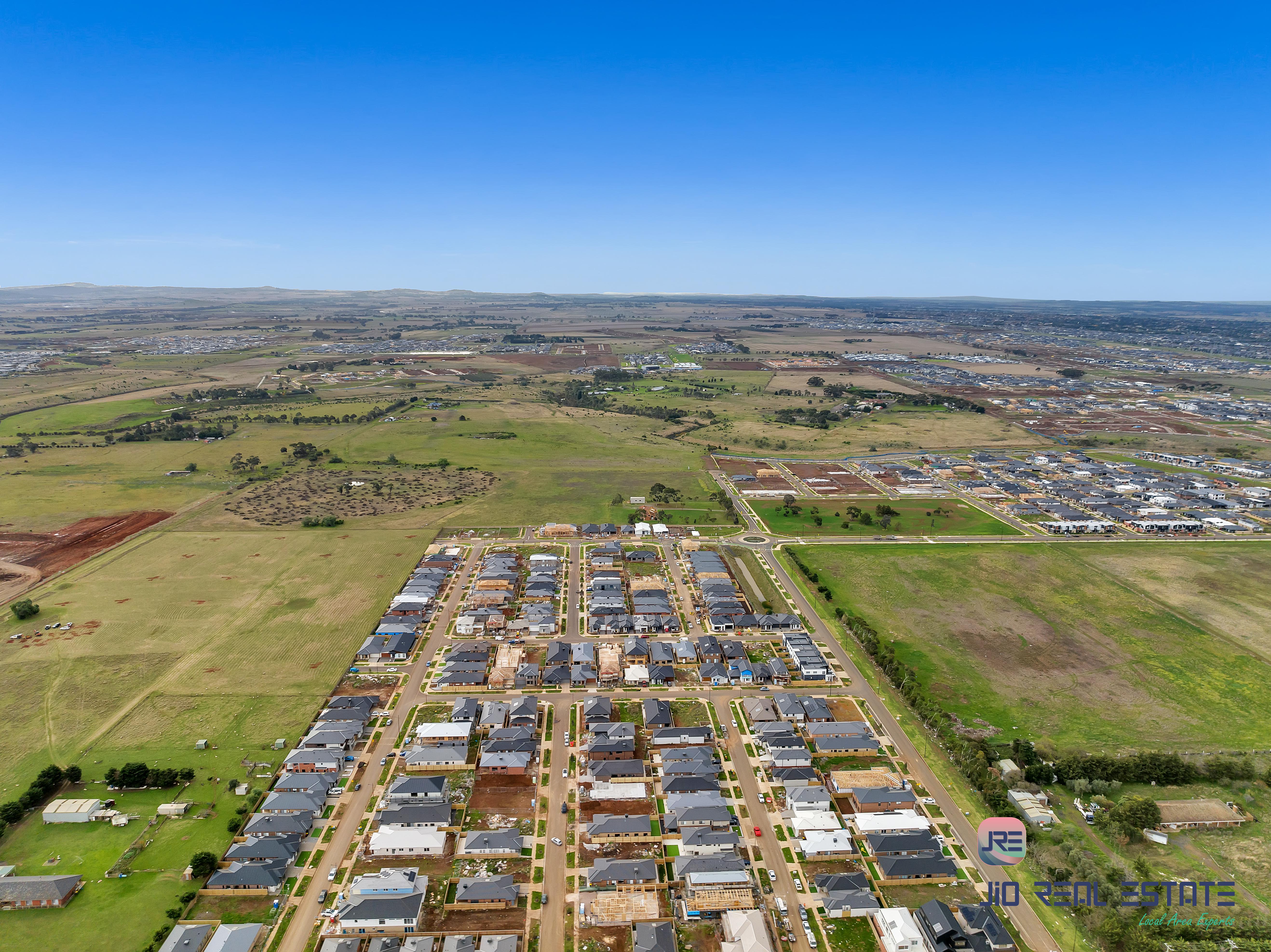 13 Hutton Street, Deanside VIC