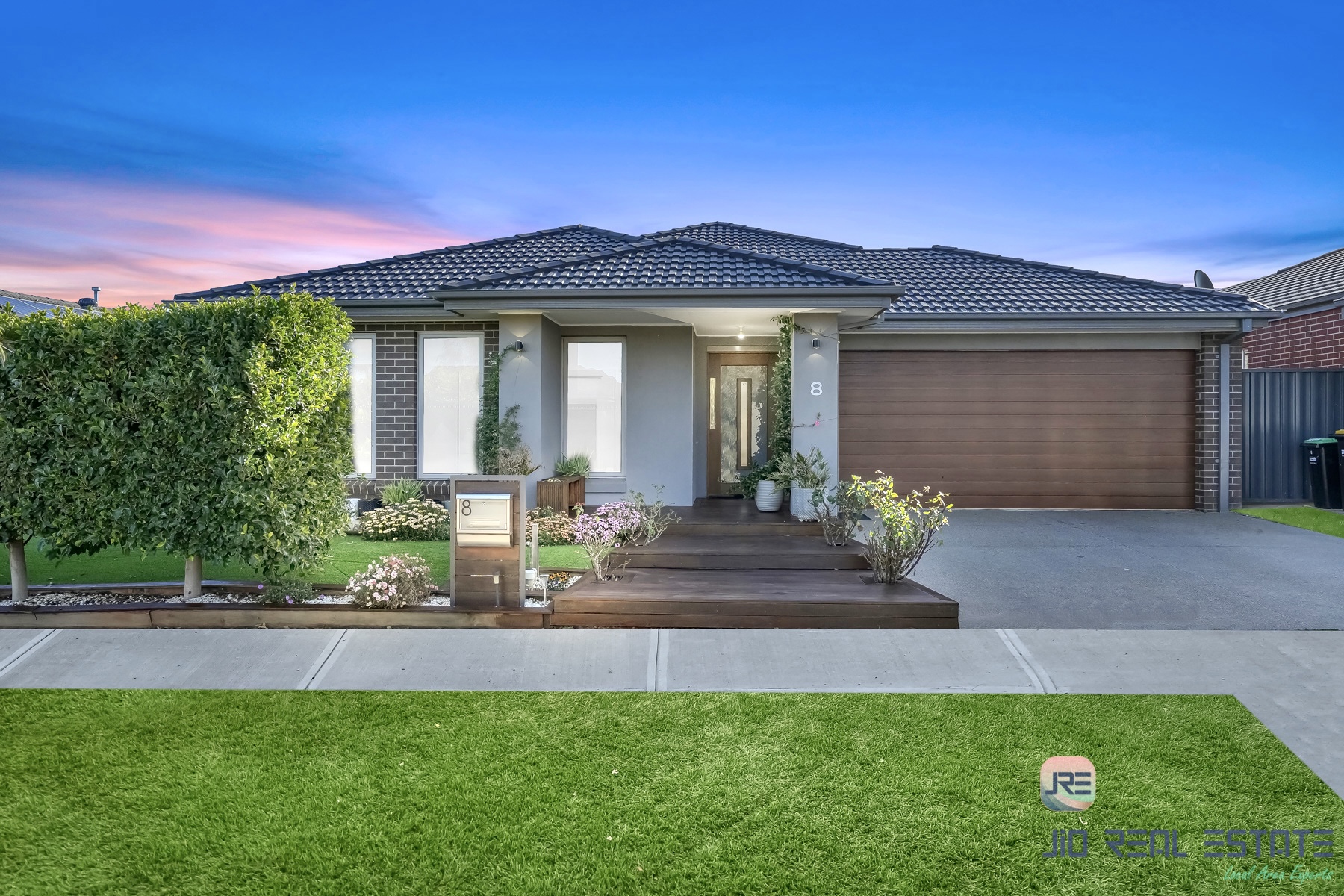 8 Bernabau Avenue, Strathtulloh VIC