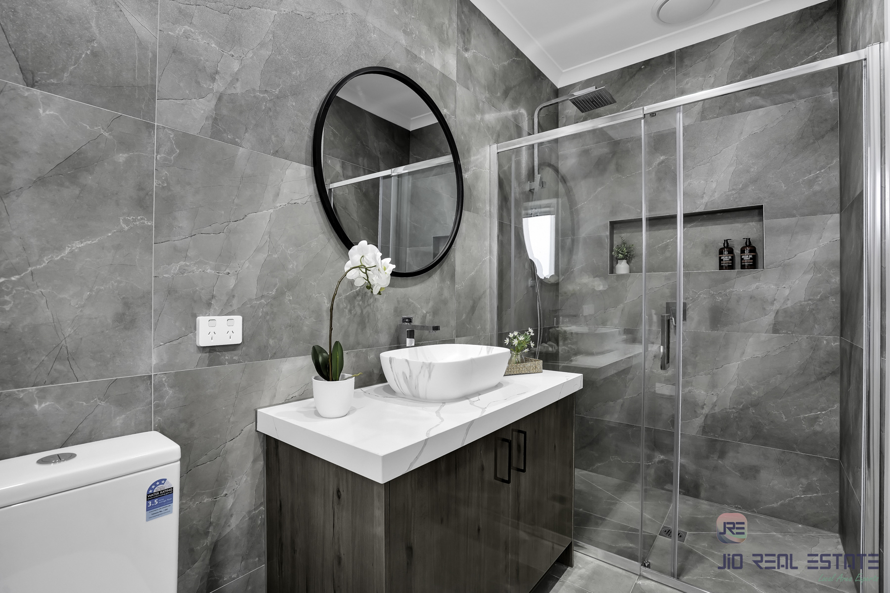 24 Rally Street, Tarneit VIC